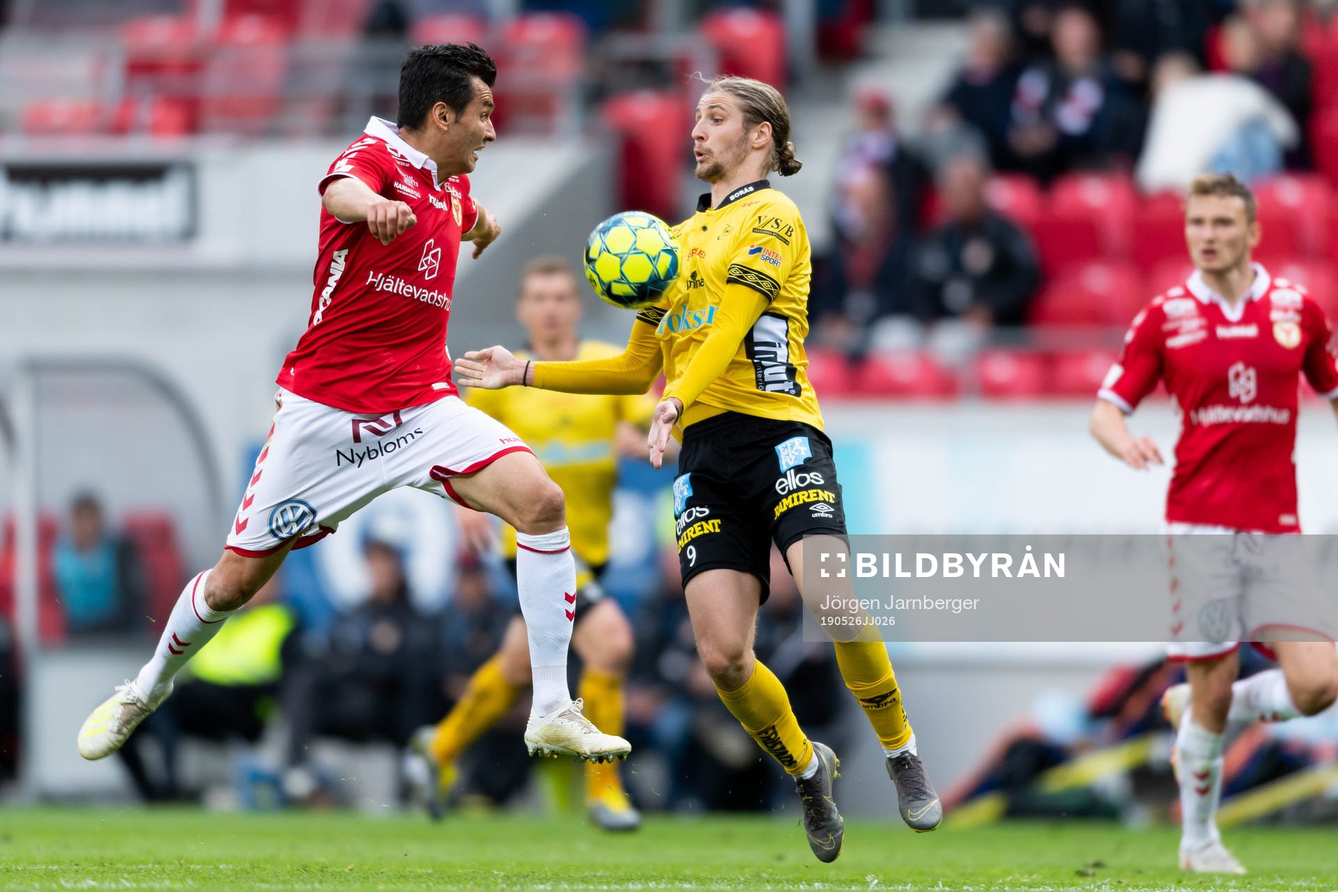 Elfsborgs Pawel Cibicki och Kalmars Emin Nouri
