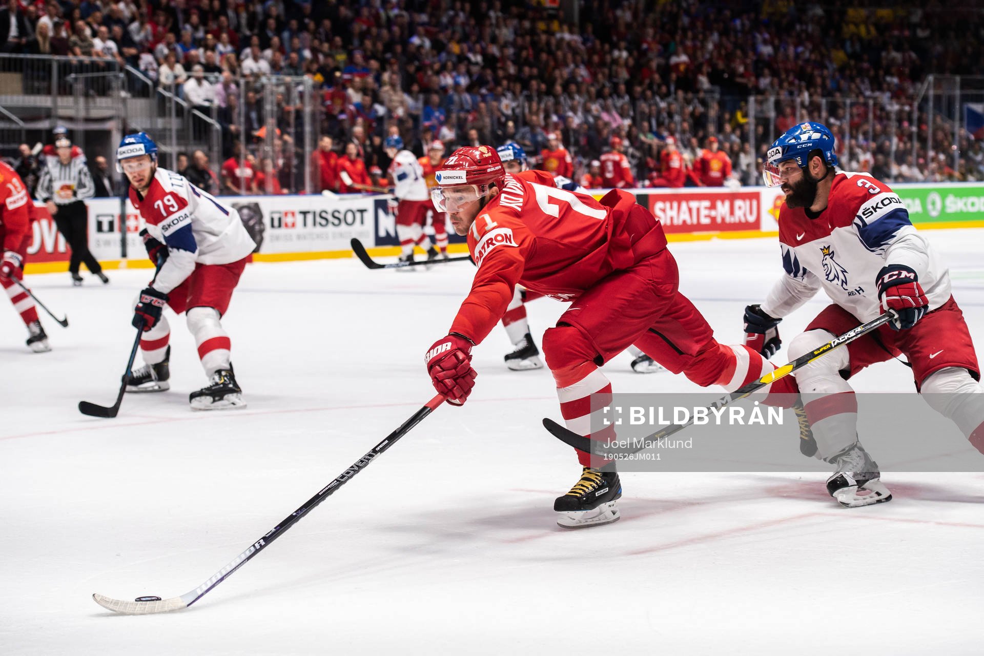 Ilya Kovalchuk of Russia and Radko Gudas of Czech Republic