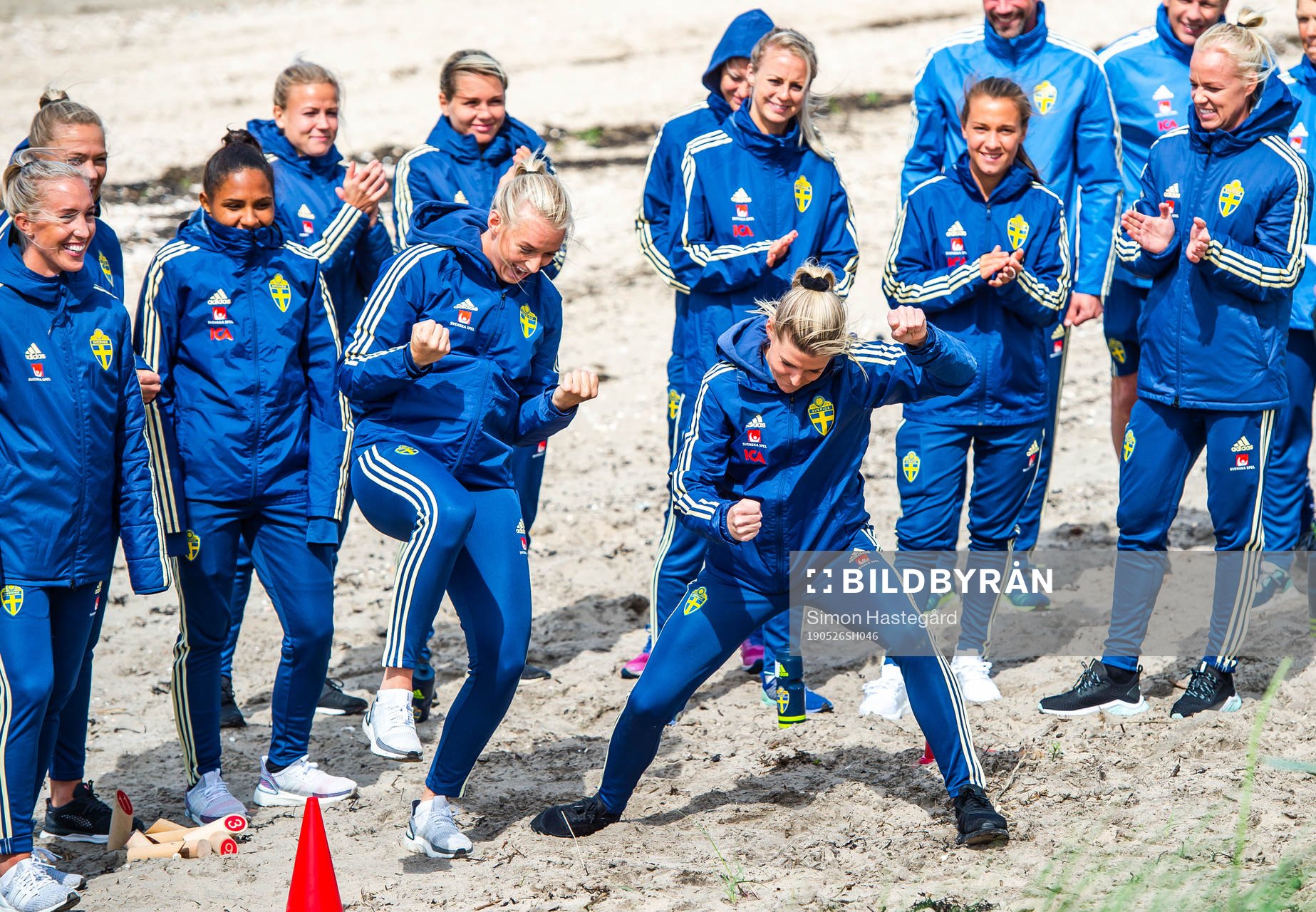 Stina Blackstenius and Olivia Schough of Swedish women