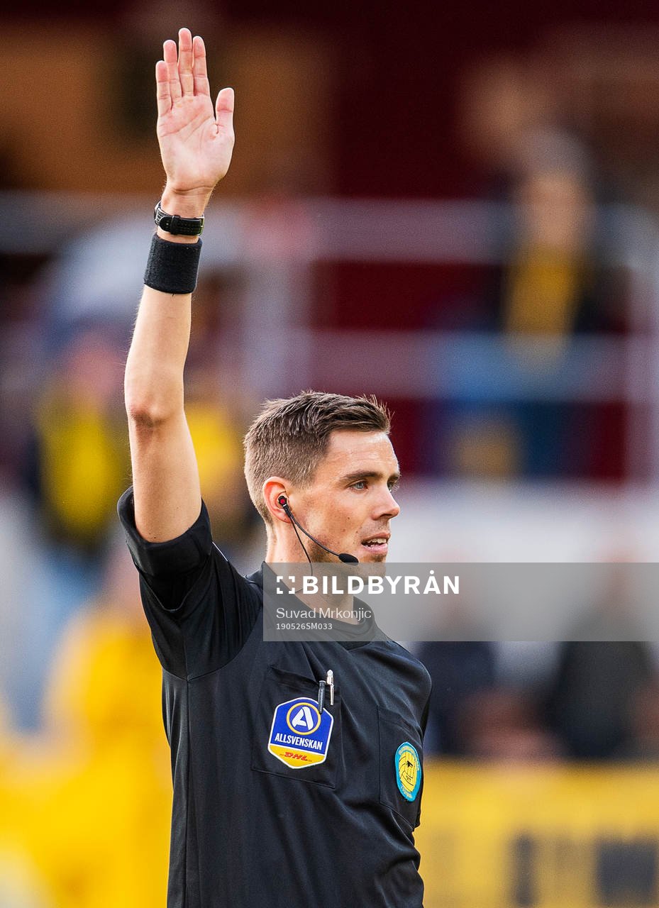 Domaren Magnus Lindgren
