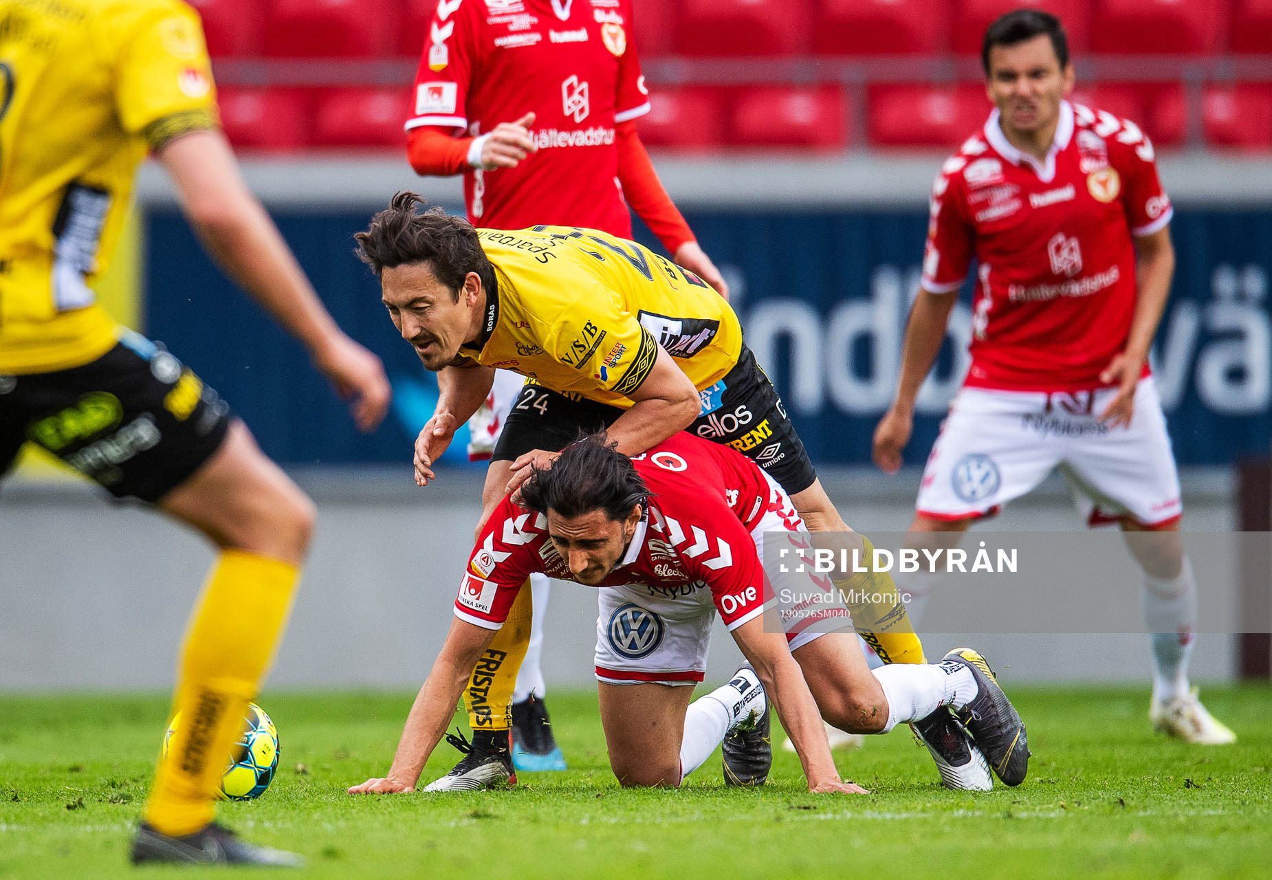 Kalmars Mahmoud Eid och Elfsborgs Stefan Ishizaki
