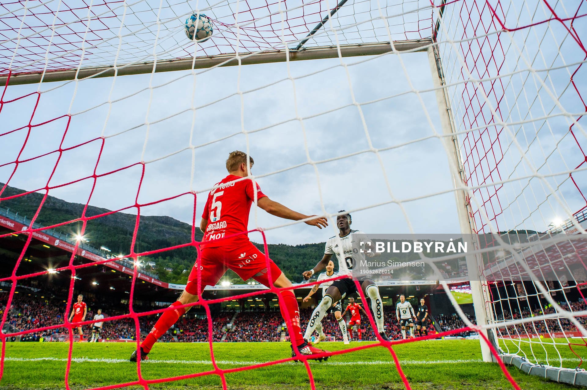 Babajide David Akintola of Rosenborg scores the 0-1 goal