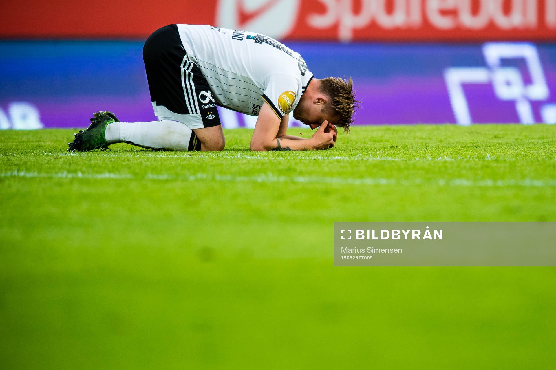 Alexander Toft Søderlund of Rosenborg in pain