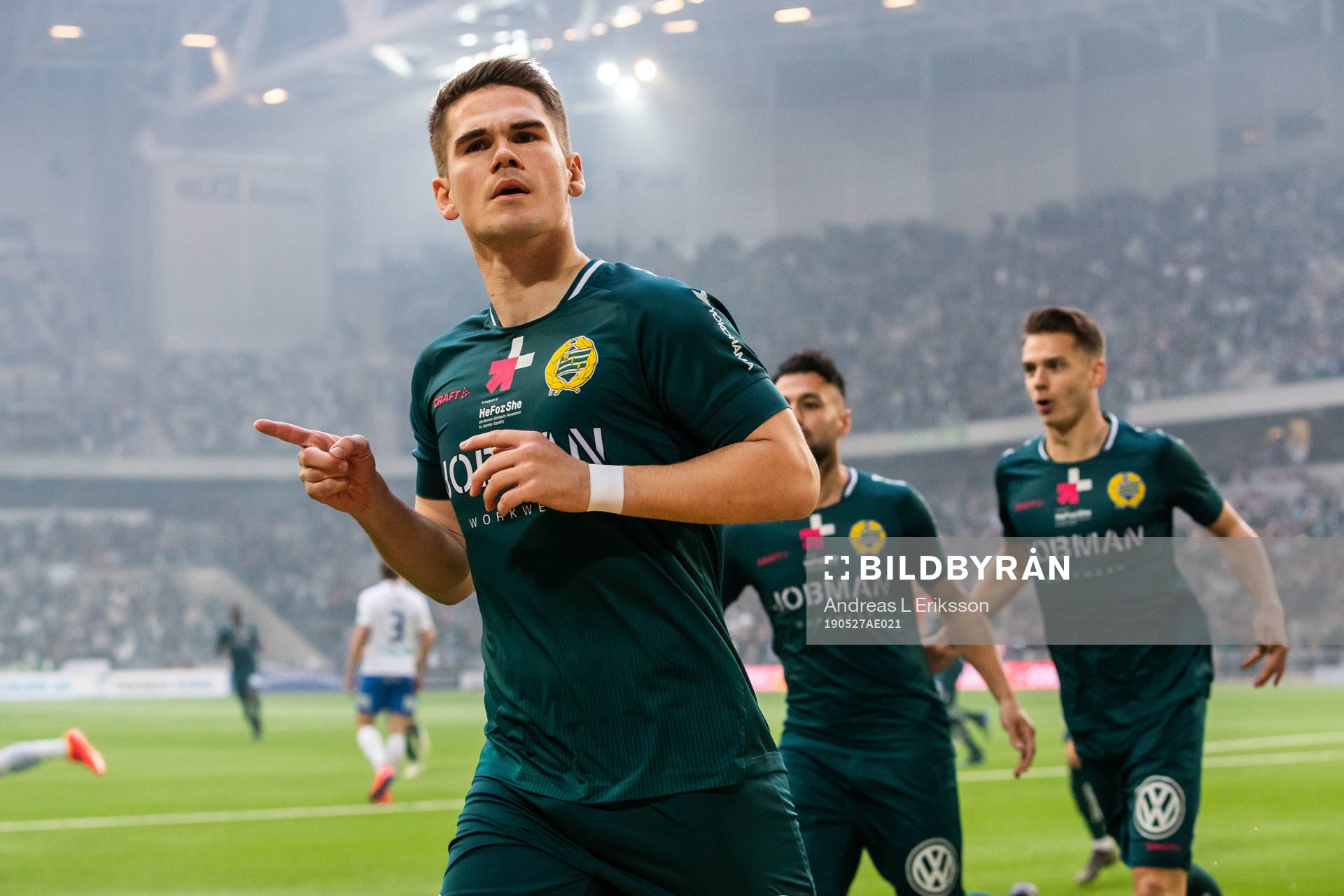 Hammarbys Vidar Örn Kjartansson jublar efter 1-0 under fotbollsmatchen i Allsvenskan mellan Hammarby och Norrköping den 27 maj 2019 i Stockholm.