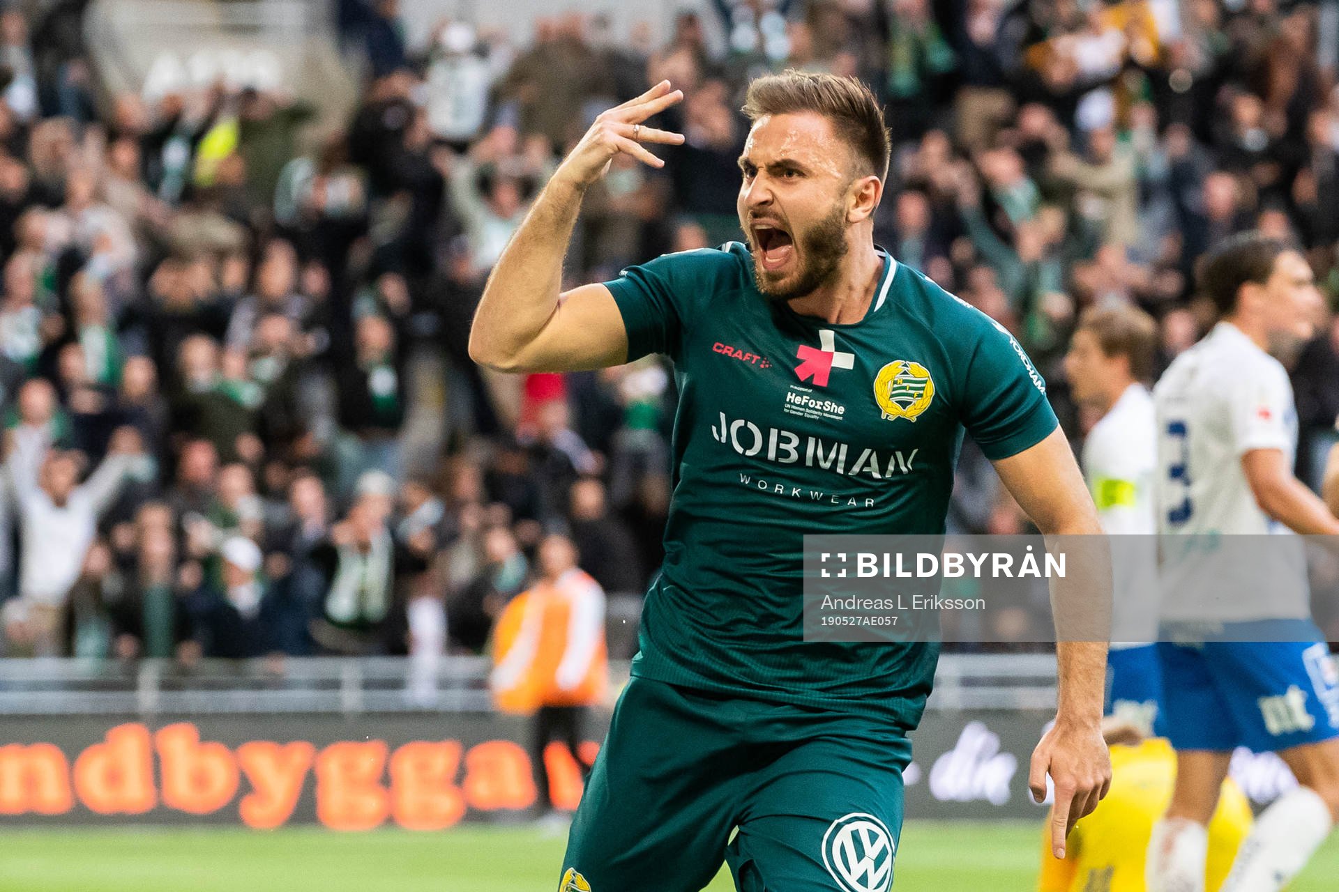 Hammarbys Muamer Tankovic jublar efter 2-2 under fotbollsmatchen i Allsvenskan mellan Hammarby och Norrköping den 27 maj 2019 i Stockholm.