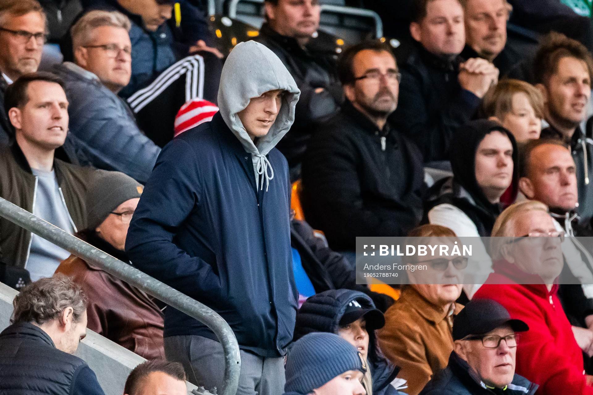 Manchester Uniteds Victor Nilsson Lindelöf på läktaren