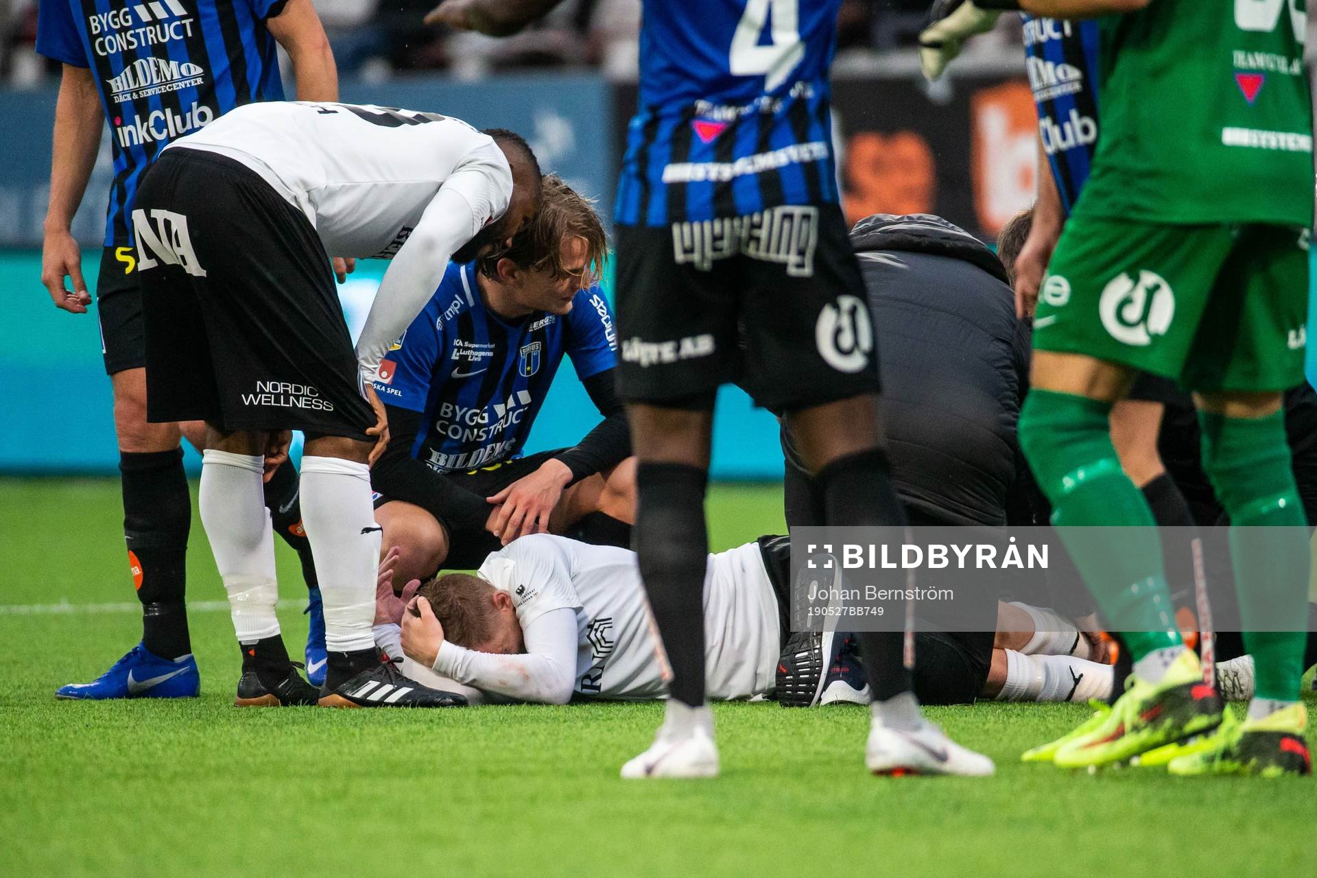 Örebros Johan Bertilsson har ont