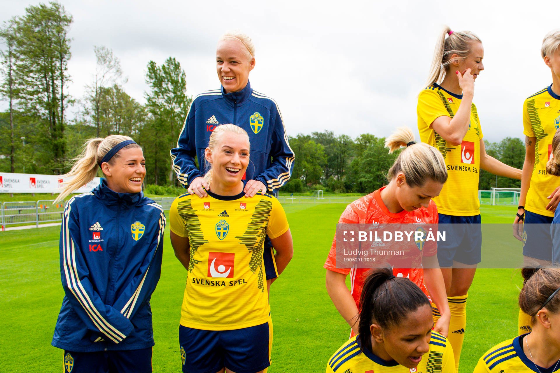 Olivia Schough, Caroline Seger and Stina Blackstenius