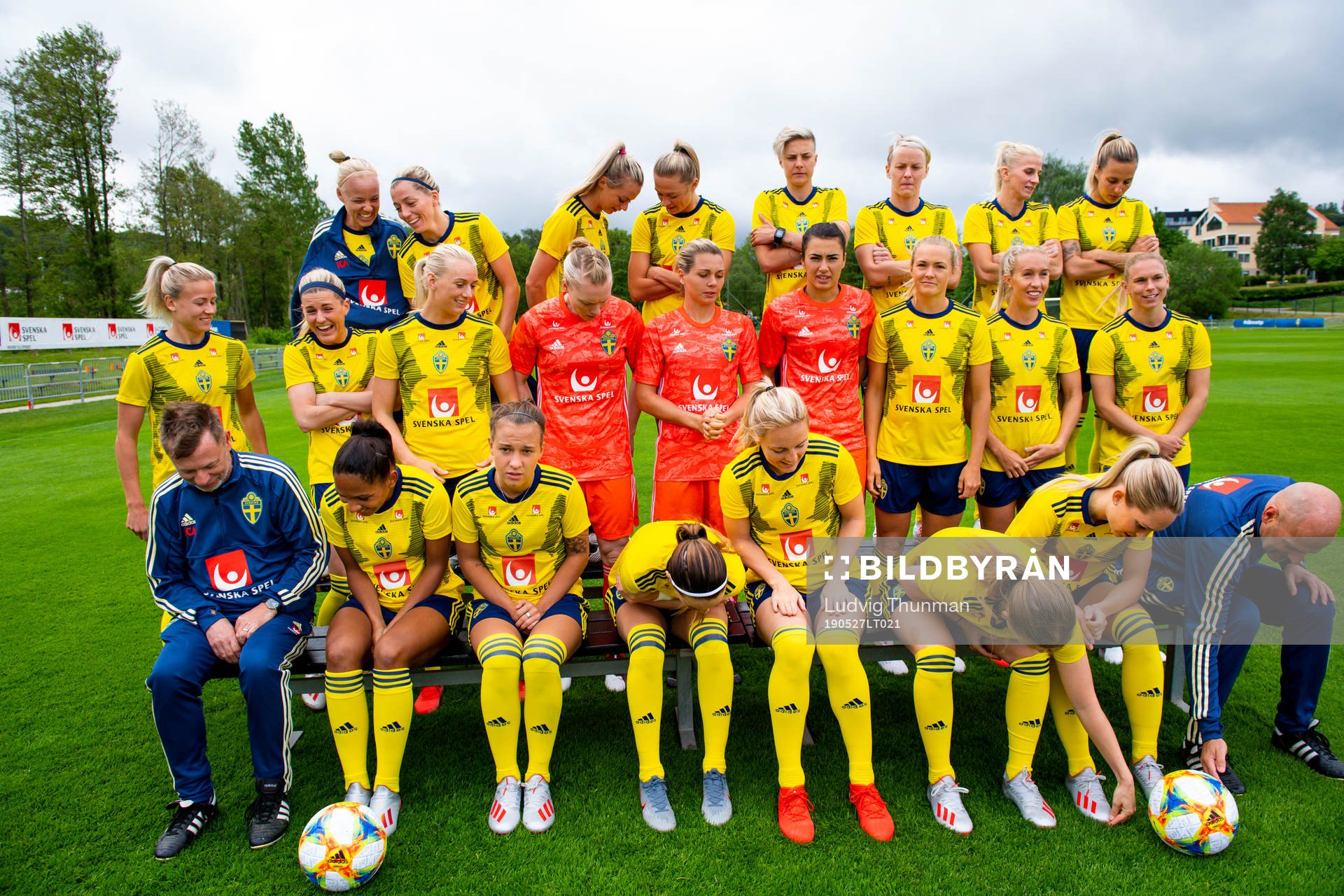 Players prepare for team photo shoot with Players and coaching staff of the Swedish women's national football team on May 27, 2019 in Båstad.