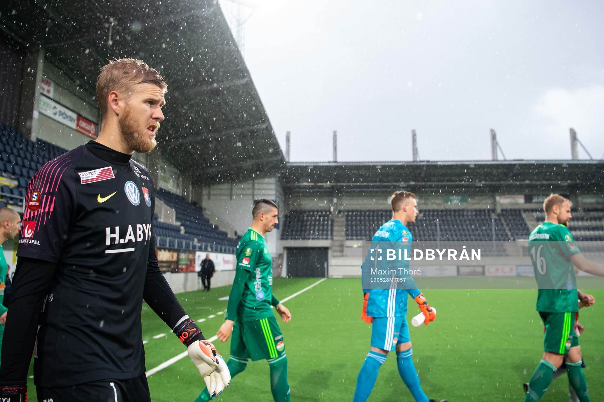 Örgrytes målvakt Fredrik Andersson gör entré