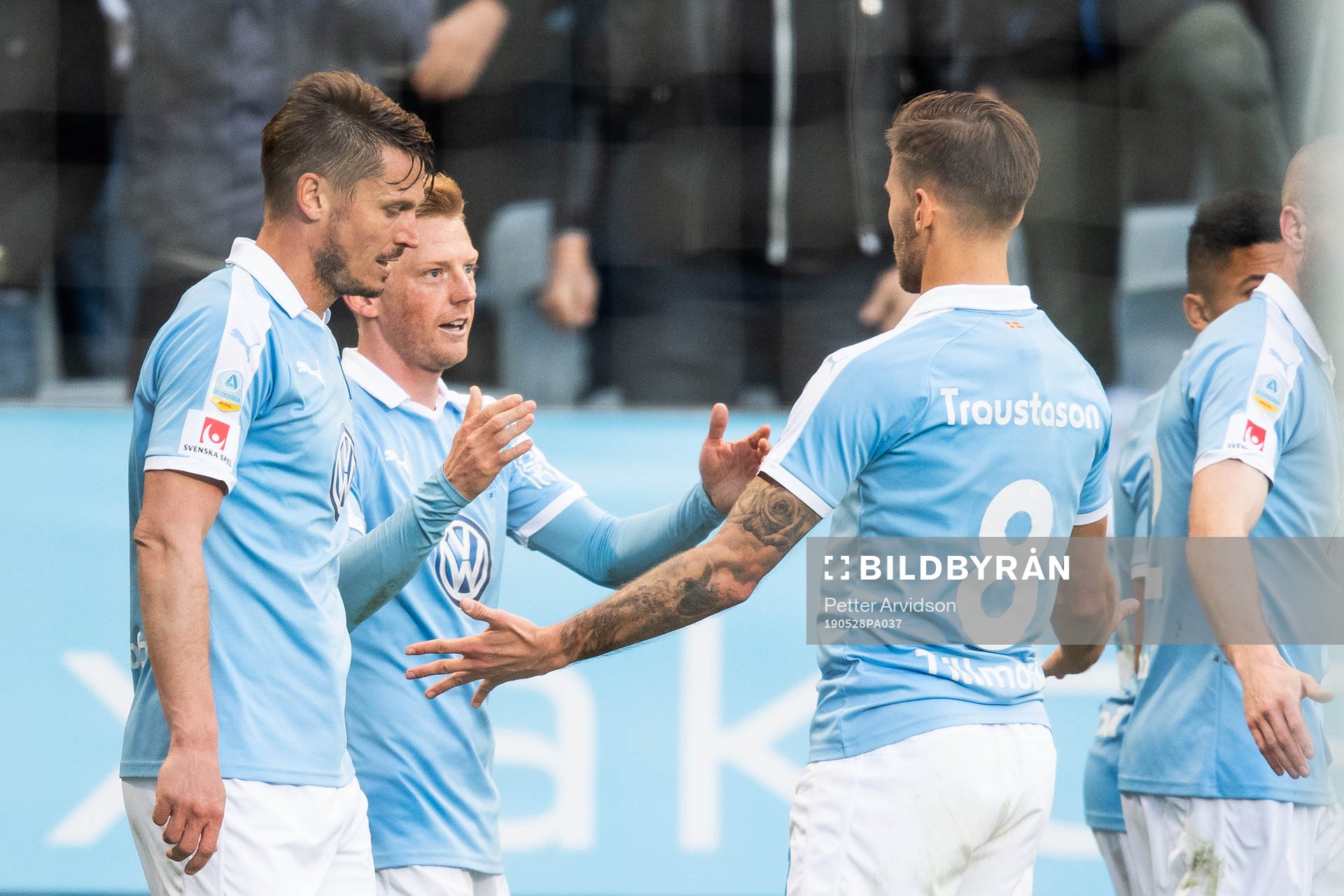 Malmö FFs Anders Christiansen jublar med Markus Rosenberg och Arnór Traustason efter att Christiansen gjort 2-1 under fotbollsmatchen i Allsvenskan mellan Malmö FF och GIF Sundsvall den 28 maj 2019 i Malmö.