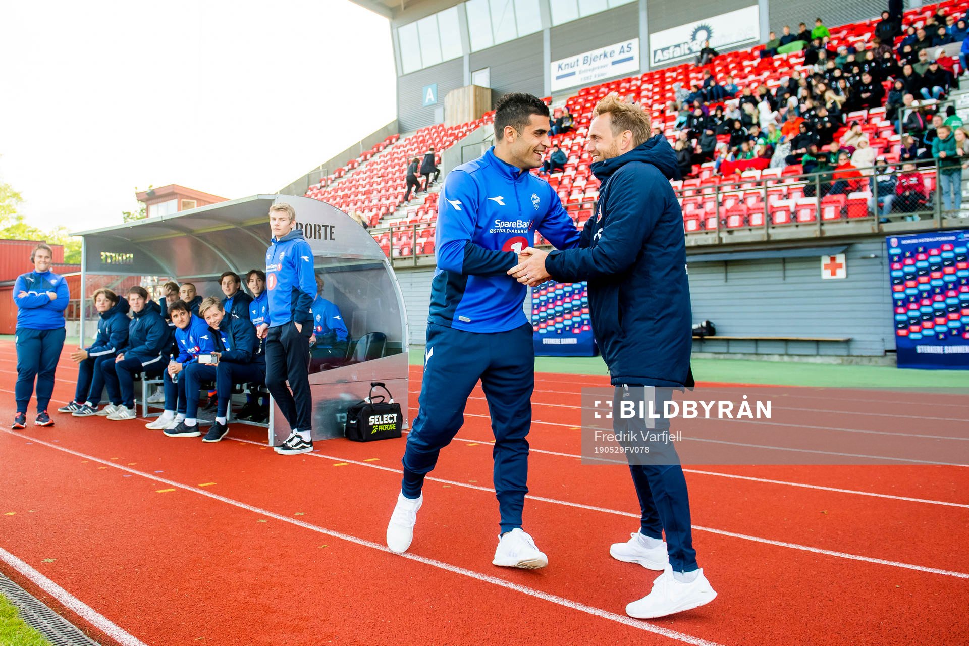 Chris Dior Kabasih, coach of Sprint Jeløy Jr., and Martin