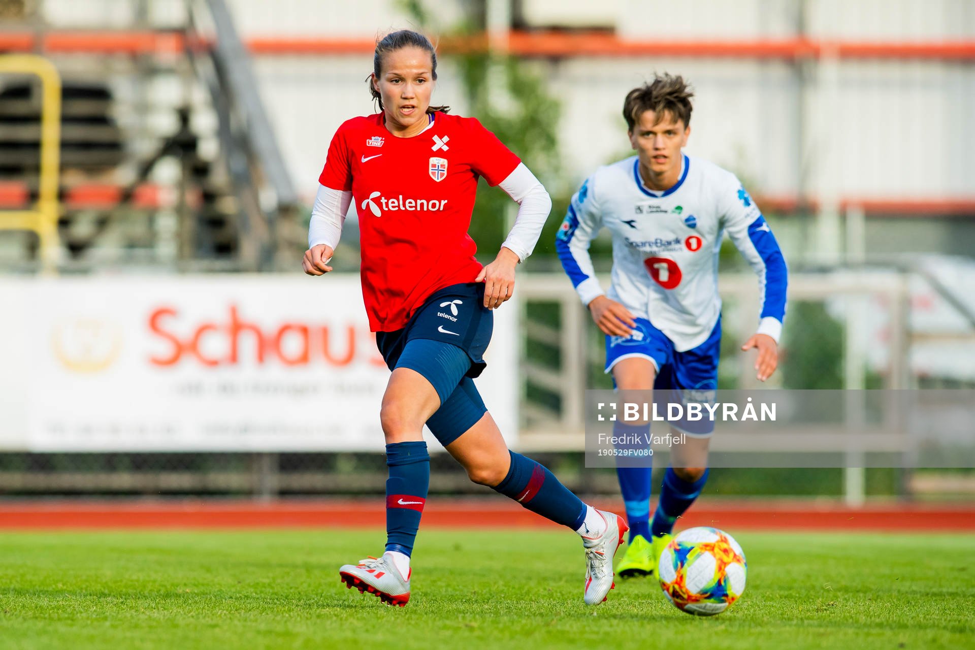 Guro Reiten of Norway and Martin Olsen of Sprint Jeløy Jr
