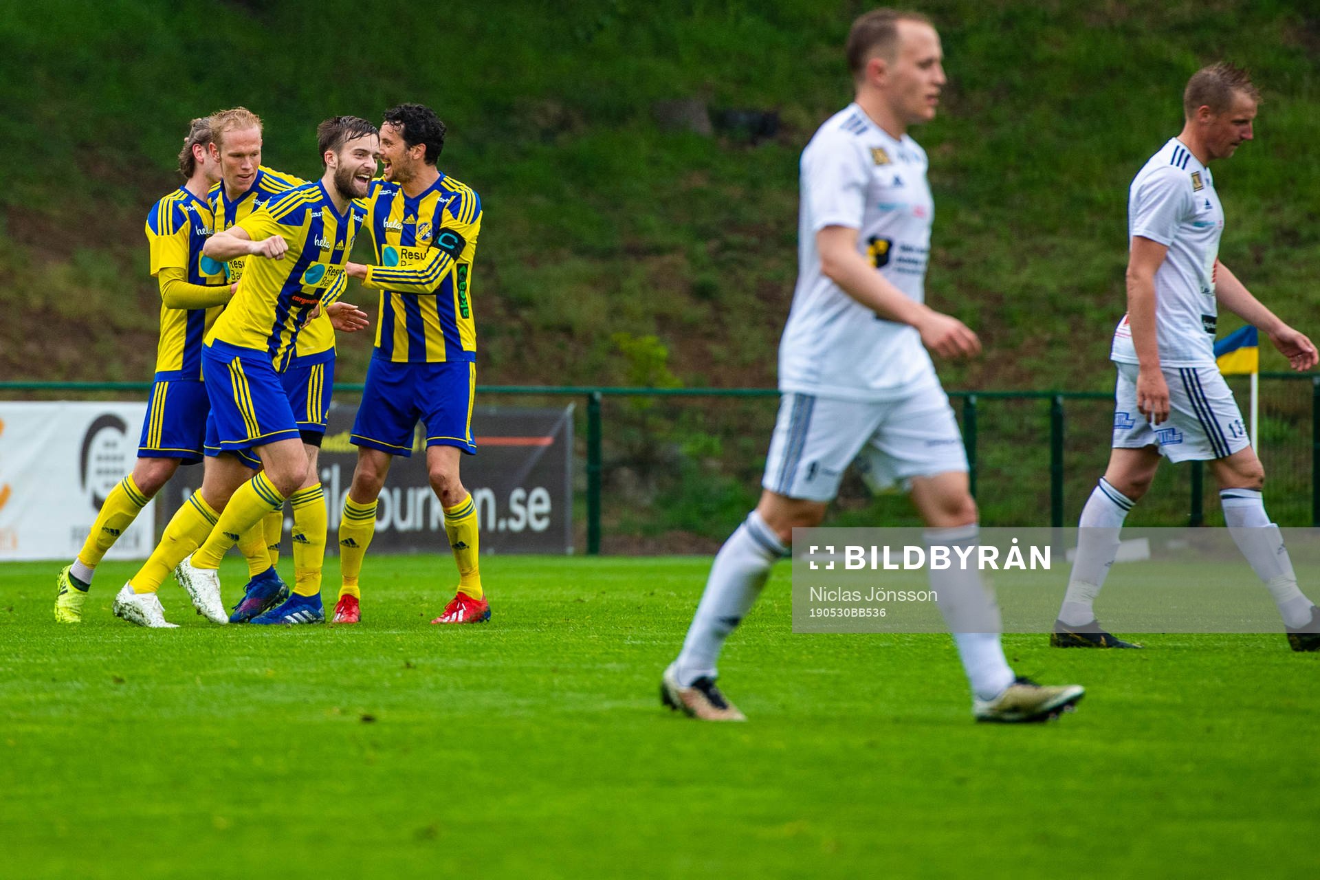 Eskilsminnes Jonatan Olsson jublar
