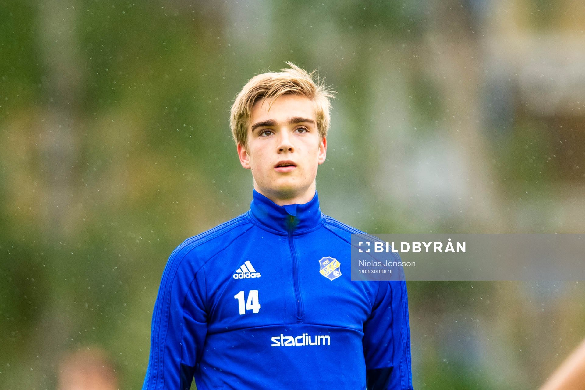 Eskilsminnes William Nilsson innan fotbollsmatchen i