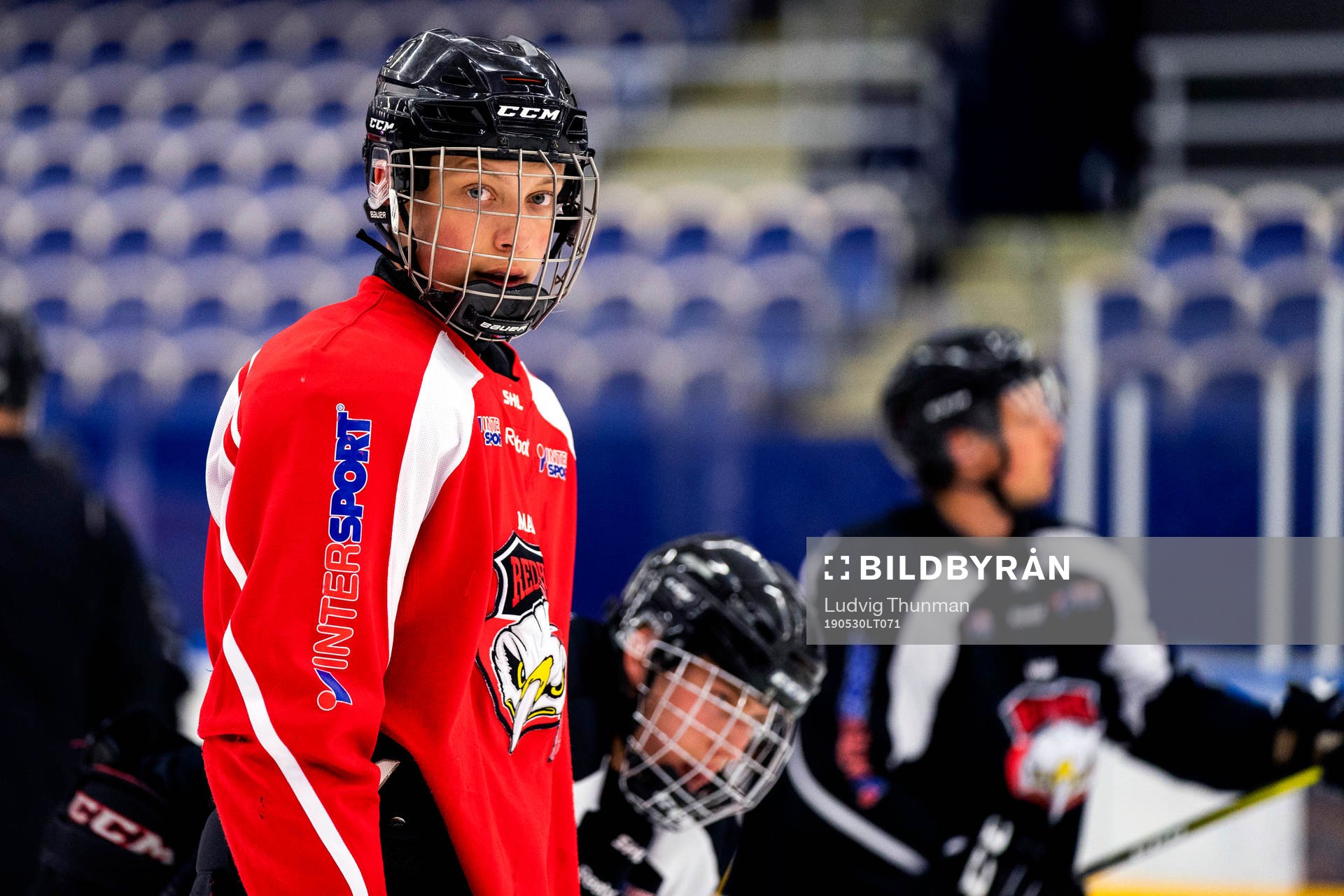under en ishockeyträning med Malmö Redhawks J18/20