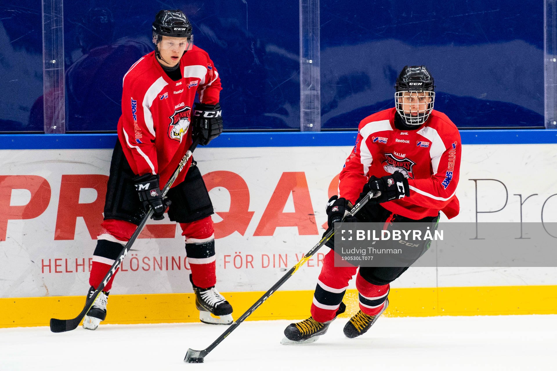 under en ishockeyträning med Malmö Redhawks J18/20