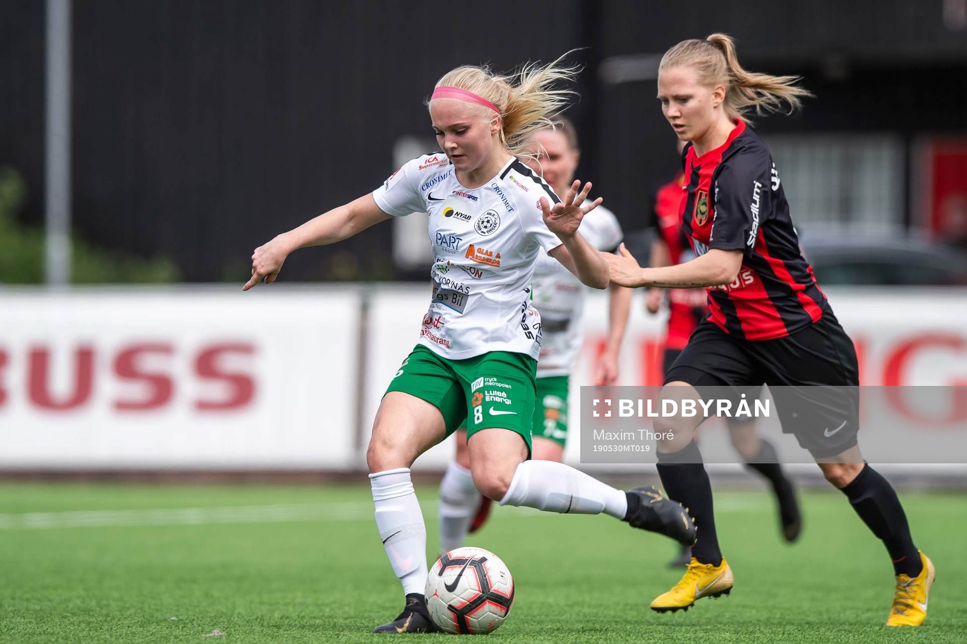 Assis Fanni Pietikäinnen och Brommapojkarnas  Emelie