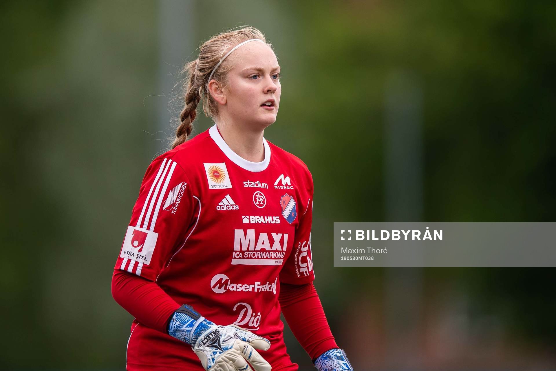 Kvarnsvedens målvakt Jenny Wahlen under fotbollsmatchen i Elitettan mellan AIK och Kvarnseden den 30 maj 2019 i Stockholm.