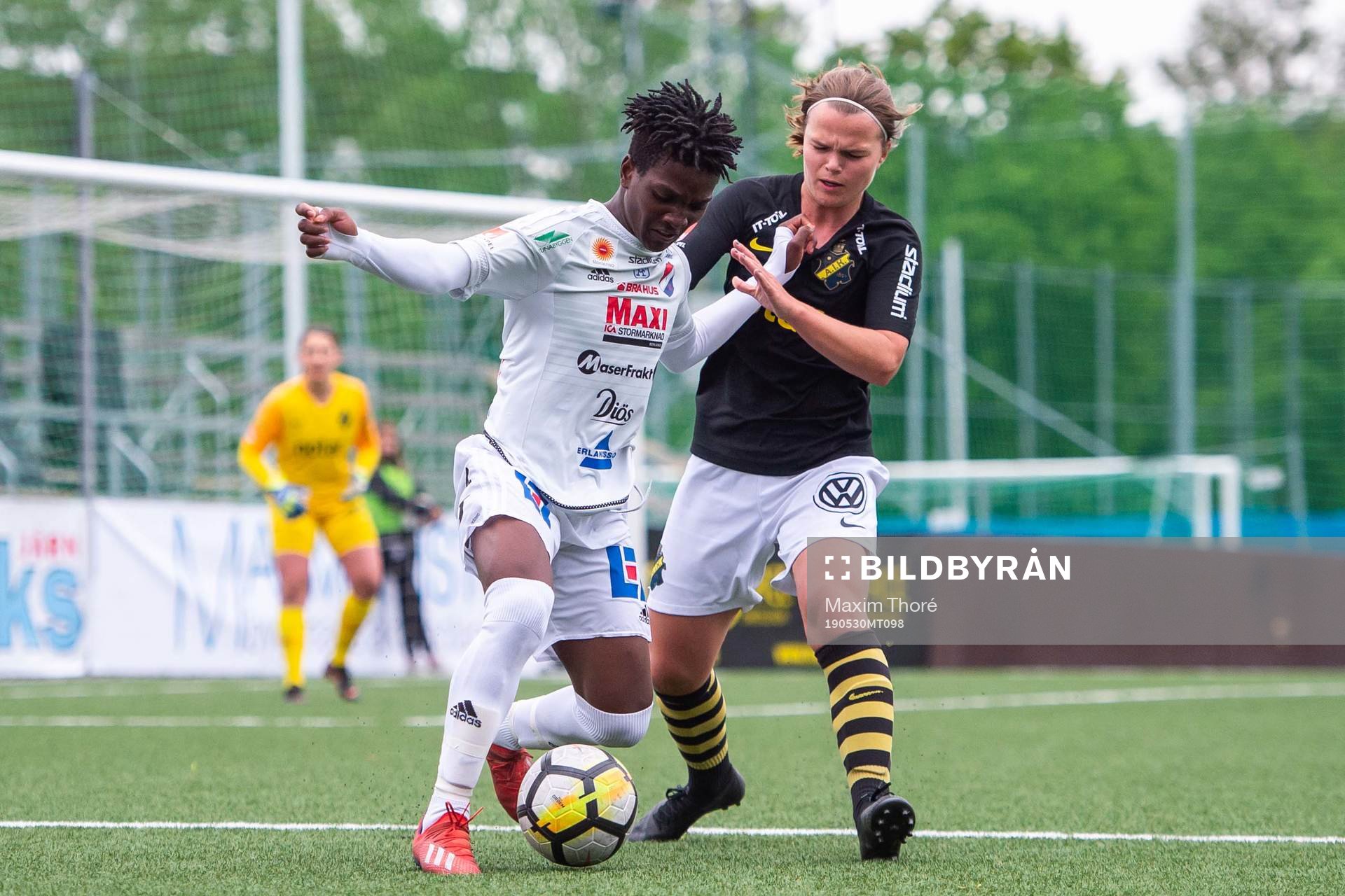s Eva Nyström och Kvarnsvedens Temwa Chawinga