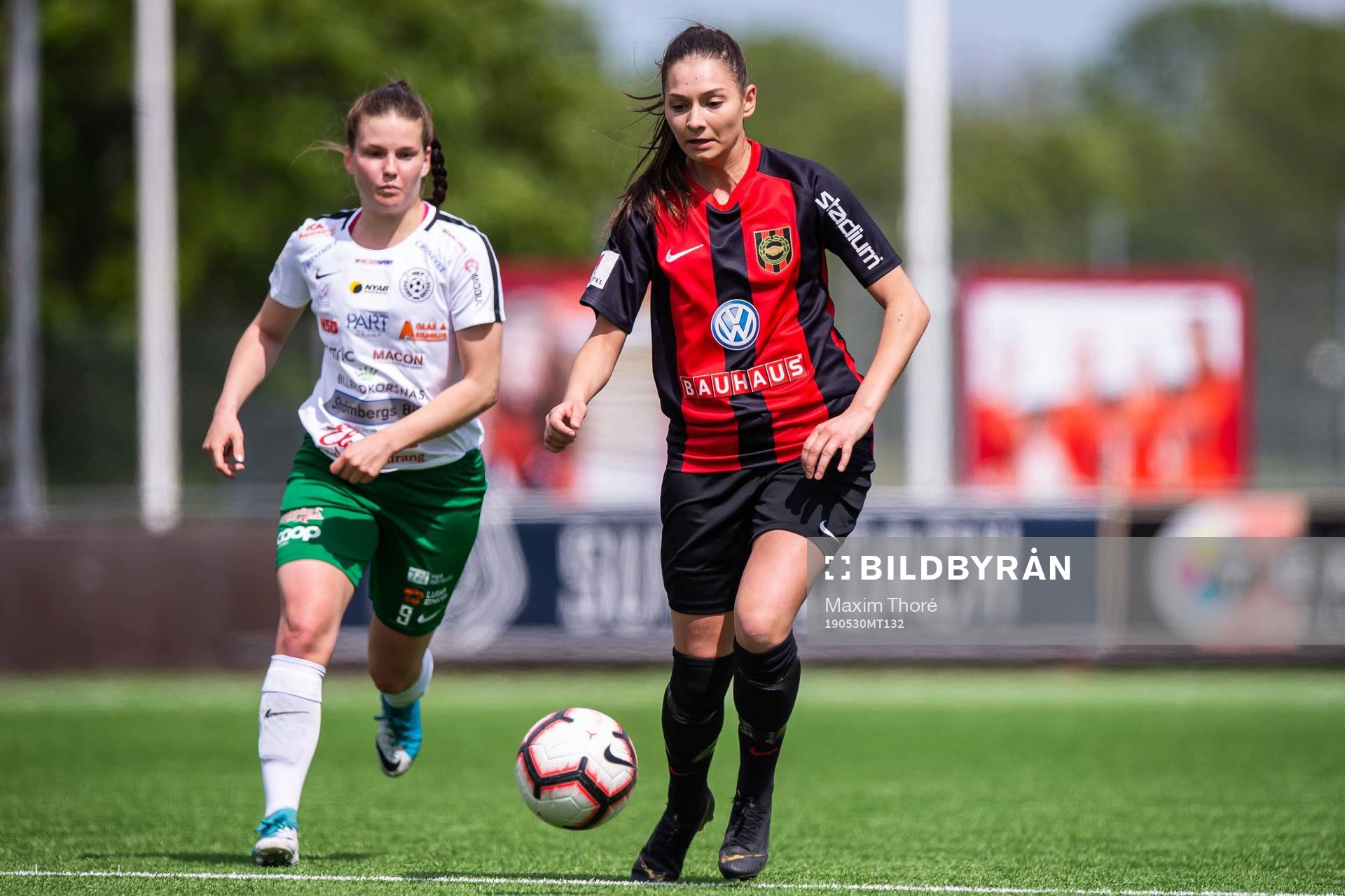 Assis Sanna Yliantilla och  Brommapojkarnas Filippa Wallén