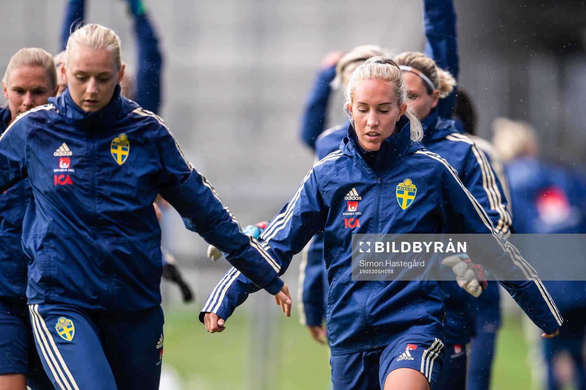 Stina Blackstenius and Julia Roddar of Swedish women