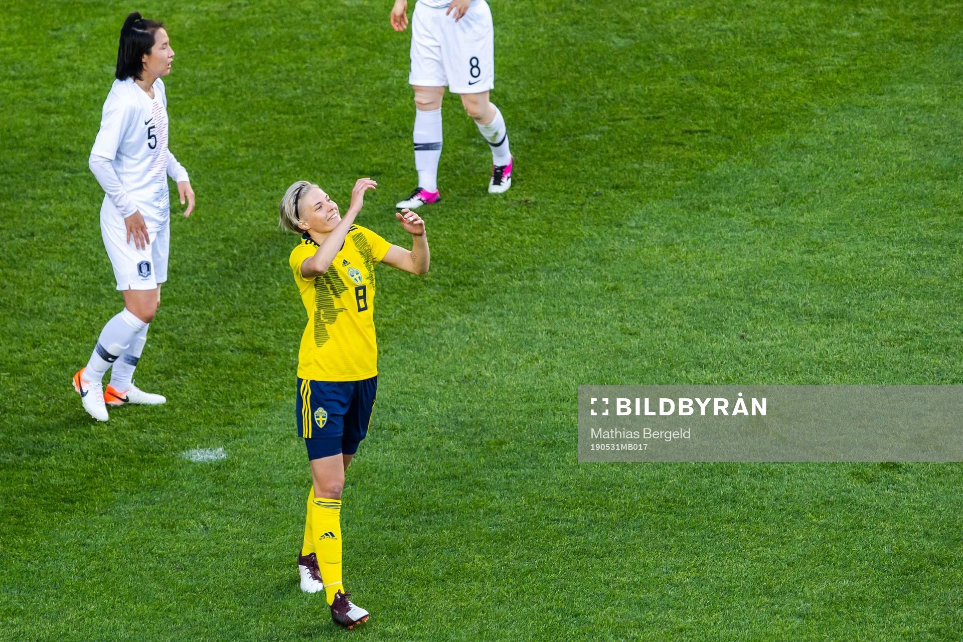 Lina Hurtig of Sweden reacts