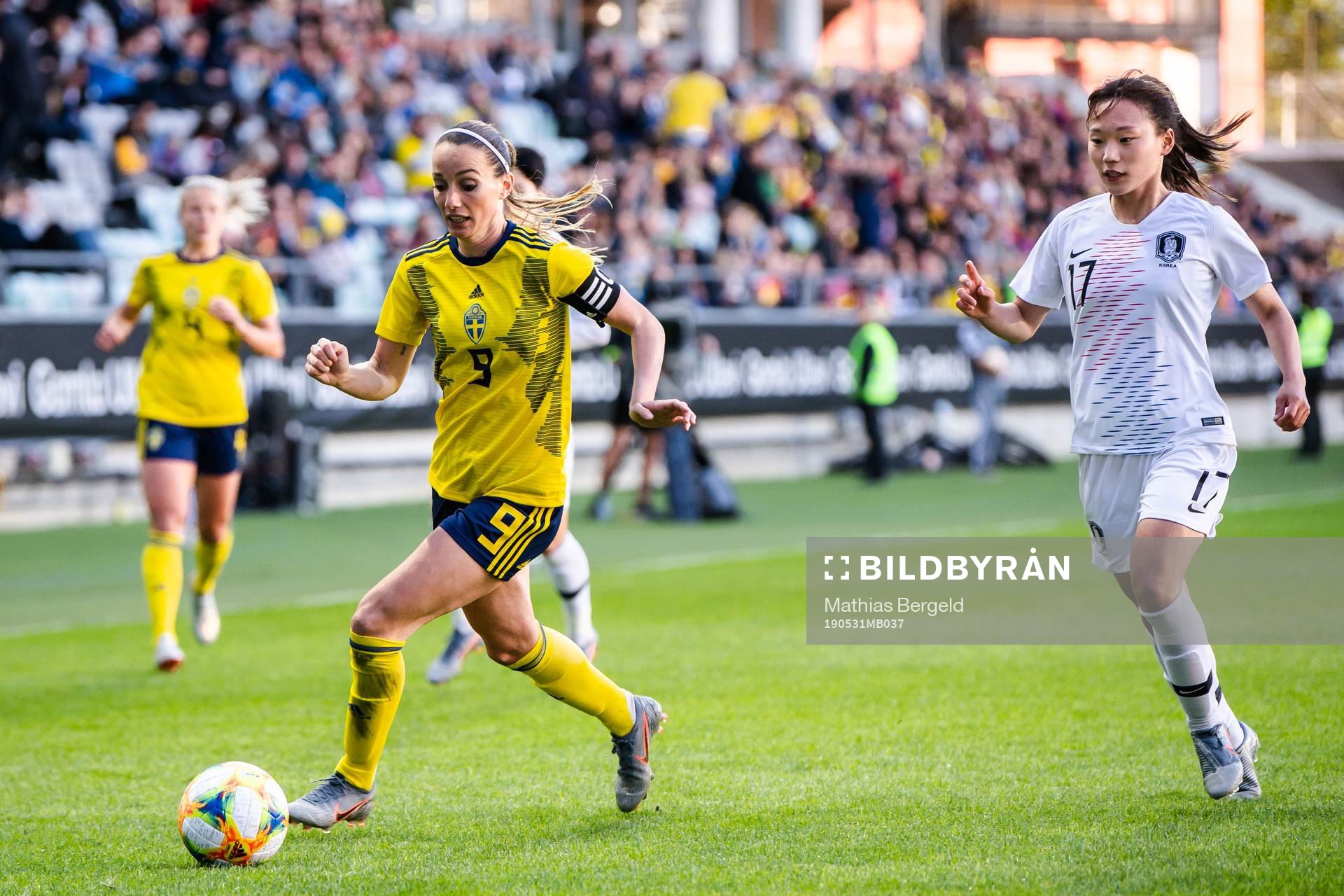 Kosovare Asllani of Sweden and Geummin Lee of South Korea during the women's international friendly football match between Sweden and South Korea on may 31, 2019 in Gothenburg.