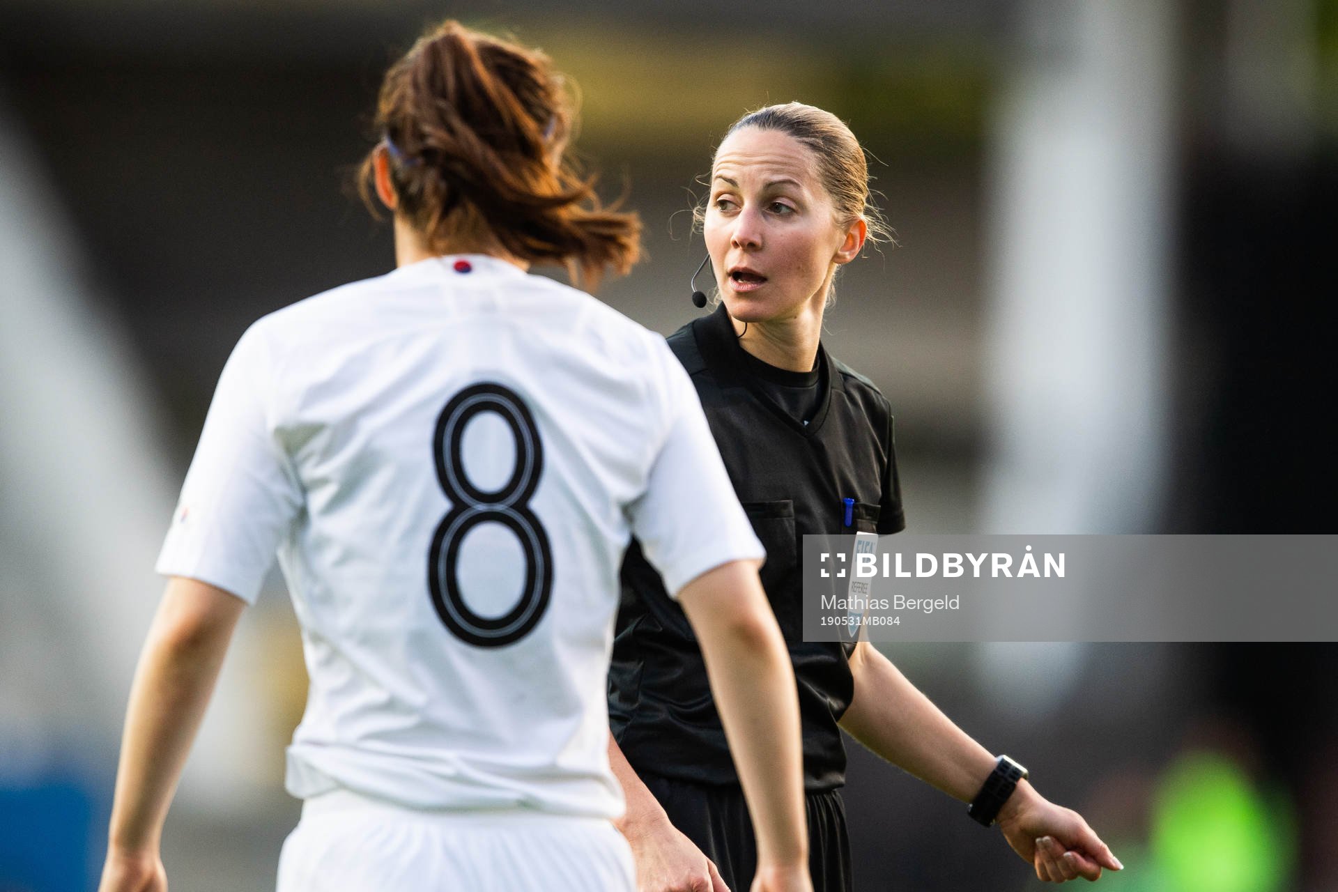 Referee Florence Guillemin