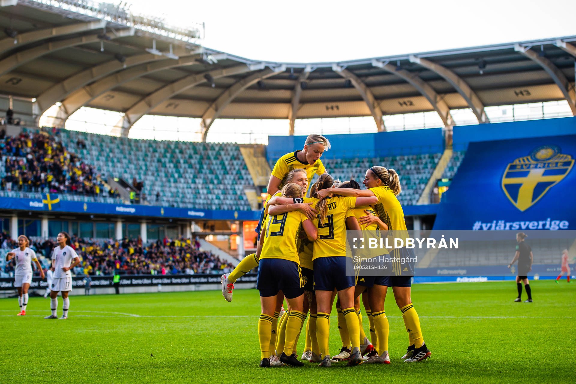 Madelen Janogy of Sweden celebrates with teammates
