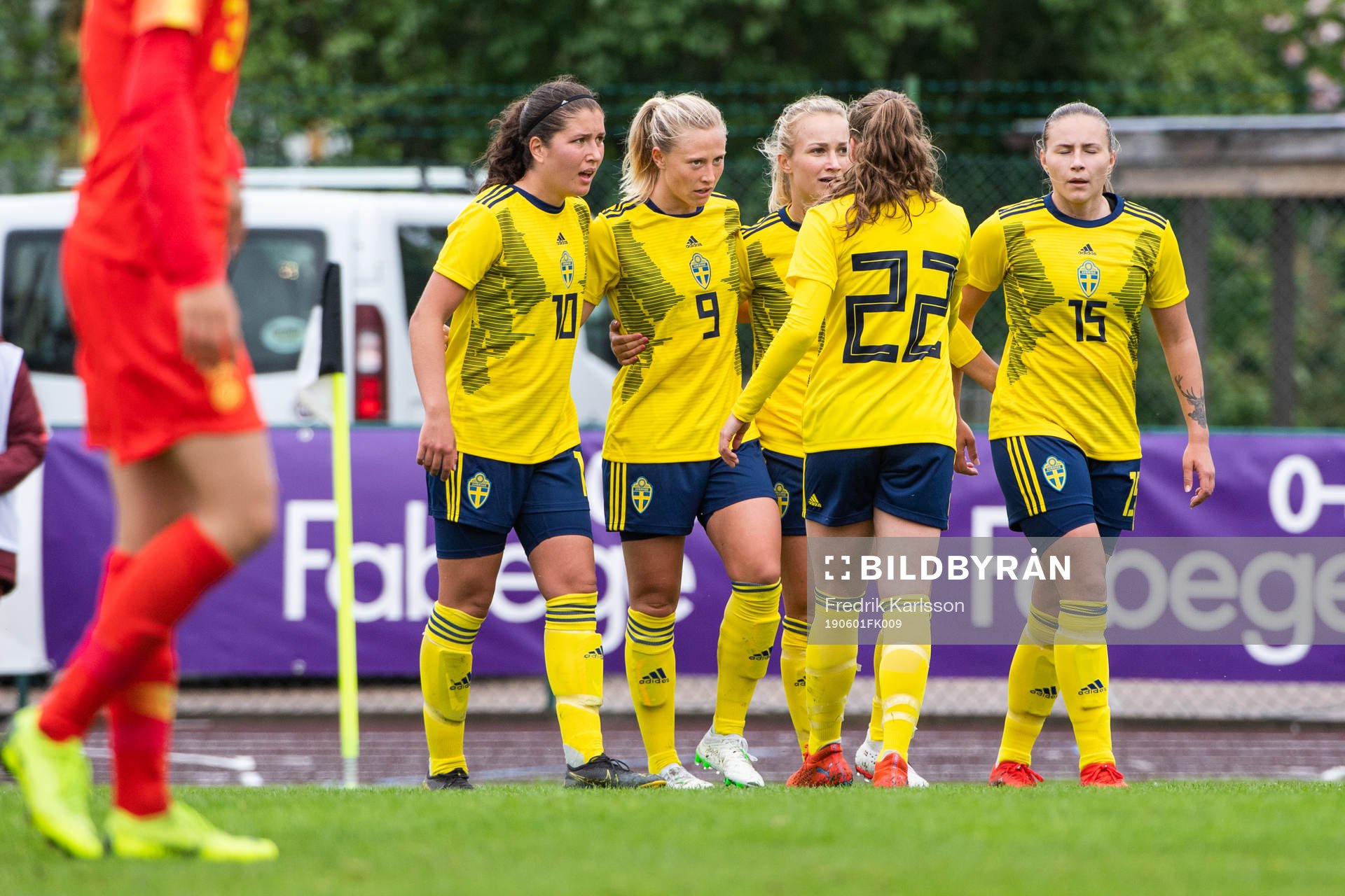 Sveriges Loreta Kullashi, Rebecka Blomqvist och Selina