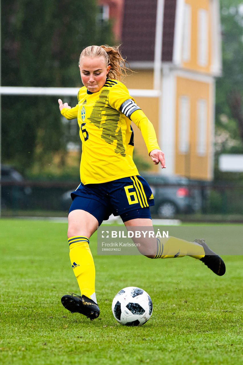 Sveriges Ebba Wieder