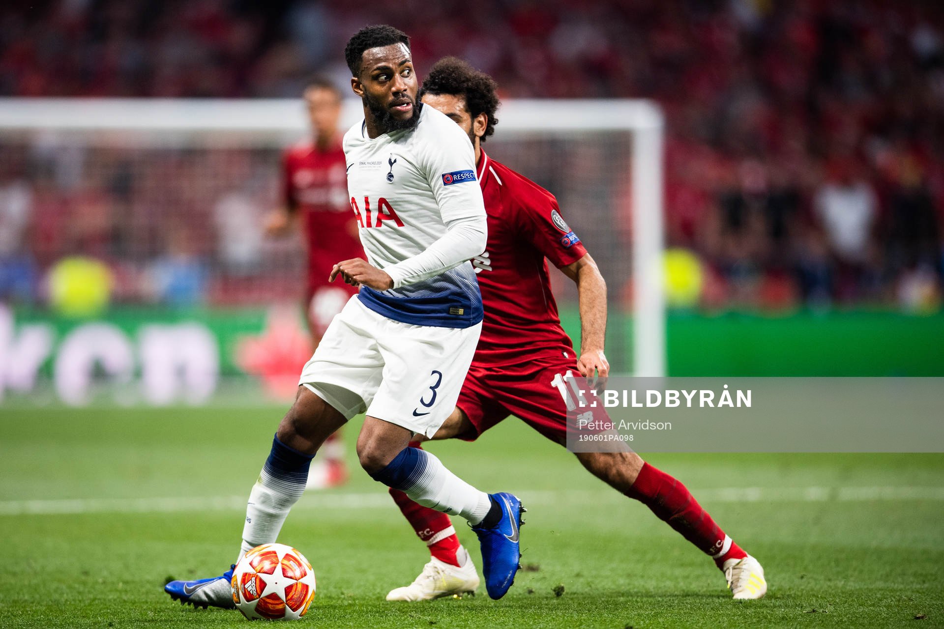 Danny Rose of Tottenham and Mohamed Salah of Liverpool during the UEFA Champions League final between Tottenham and Liverpool on June 1, 2019 in Madrid.
