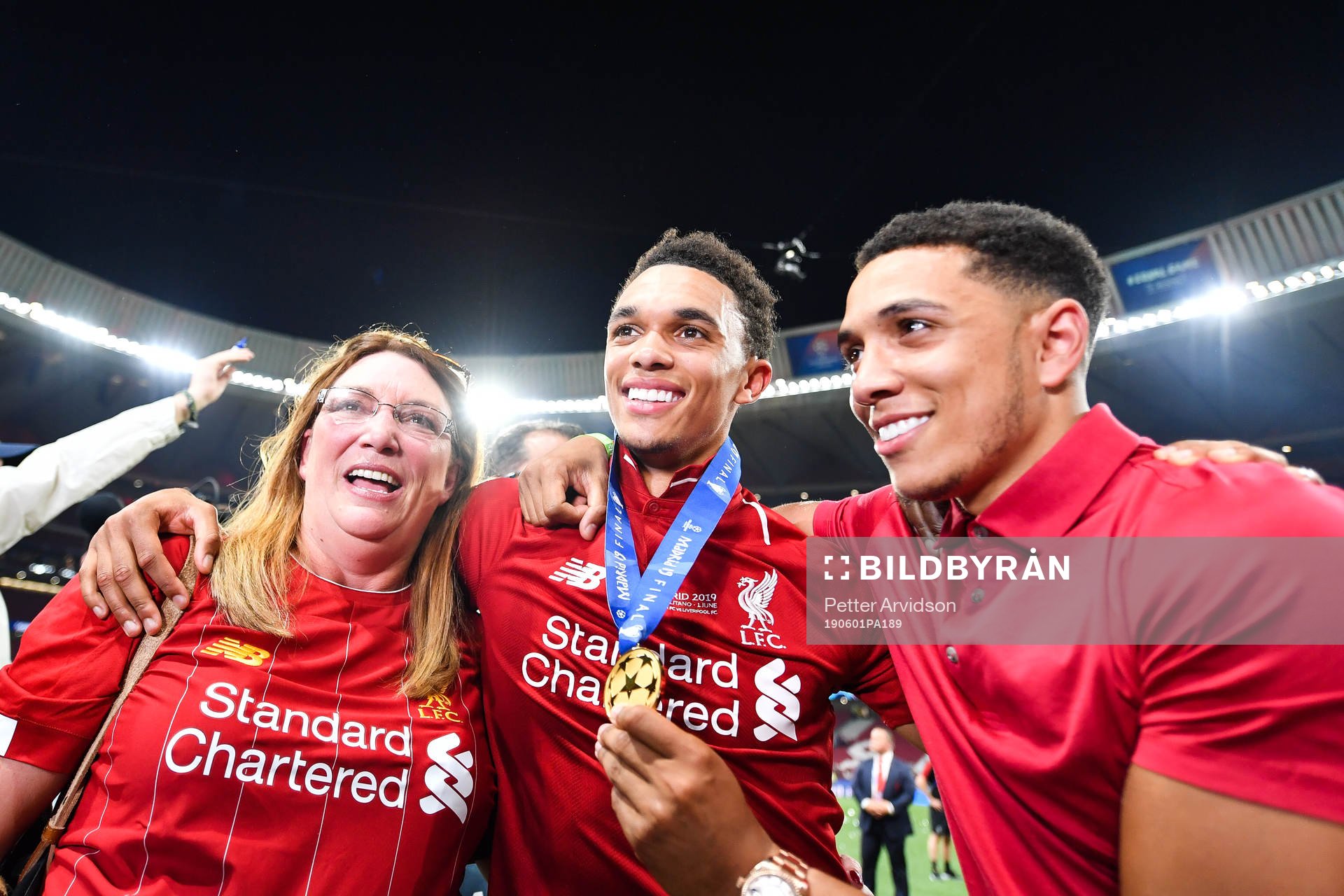 Trent Alexander Arnold of Liverpool celebrate