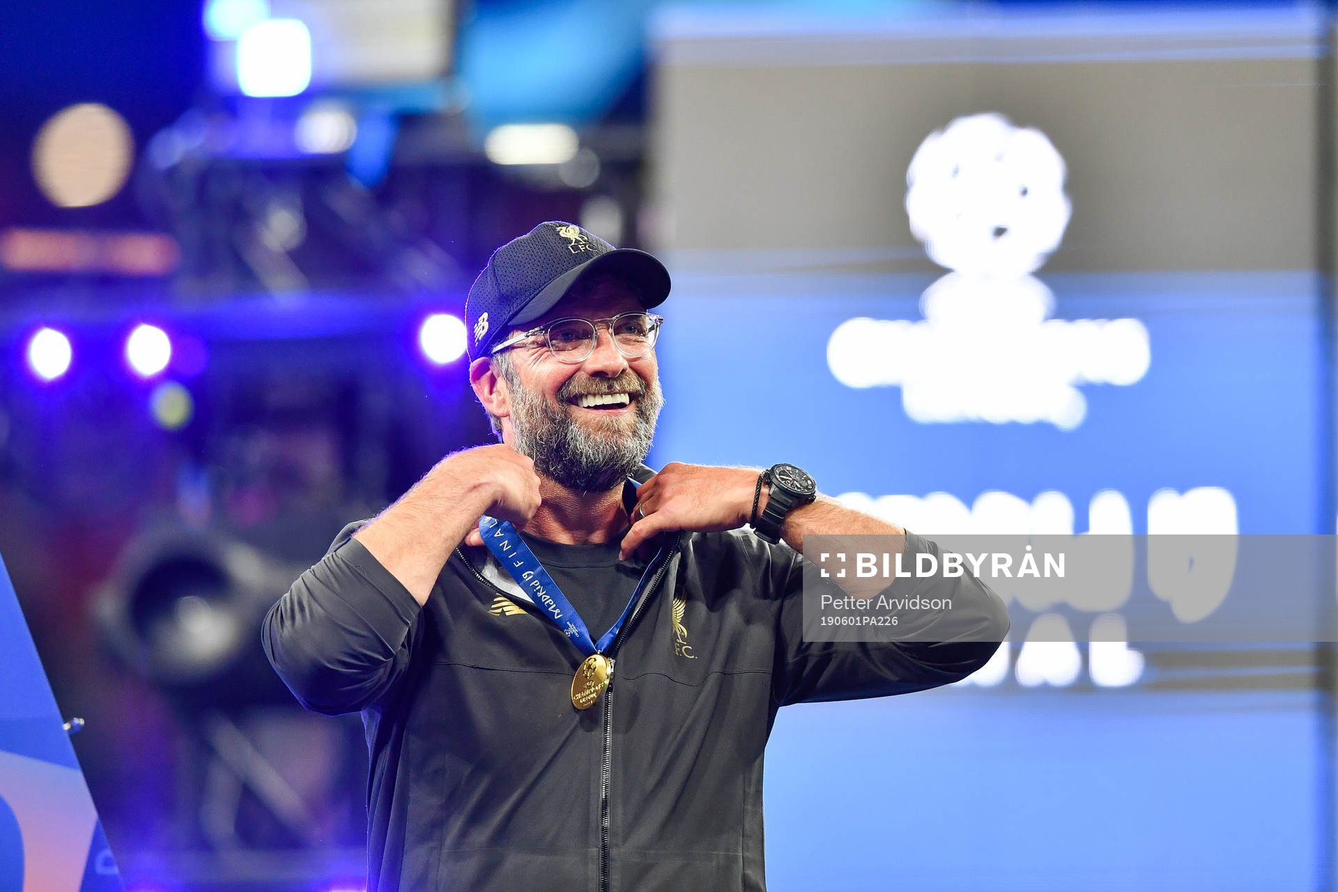 Head coach Jürgen Klopp of Liverpool celebrate