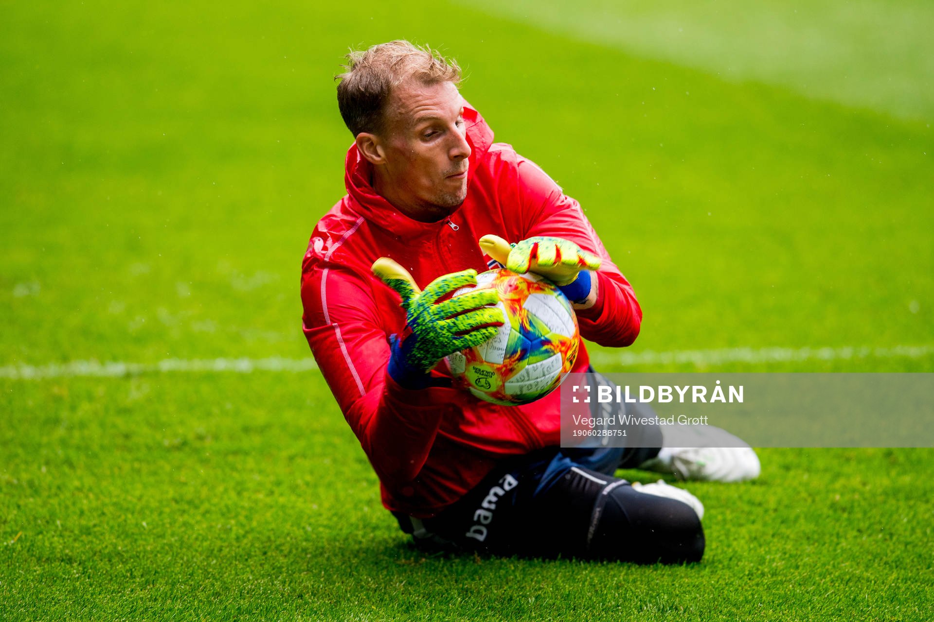 Goalkeeper André Hansen of Norway