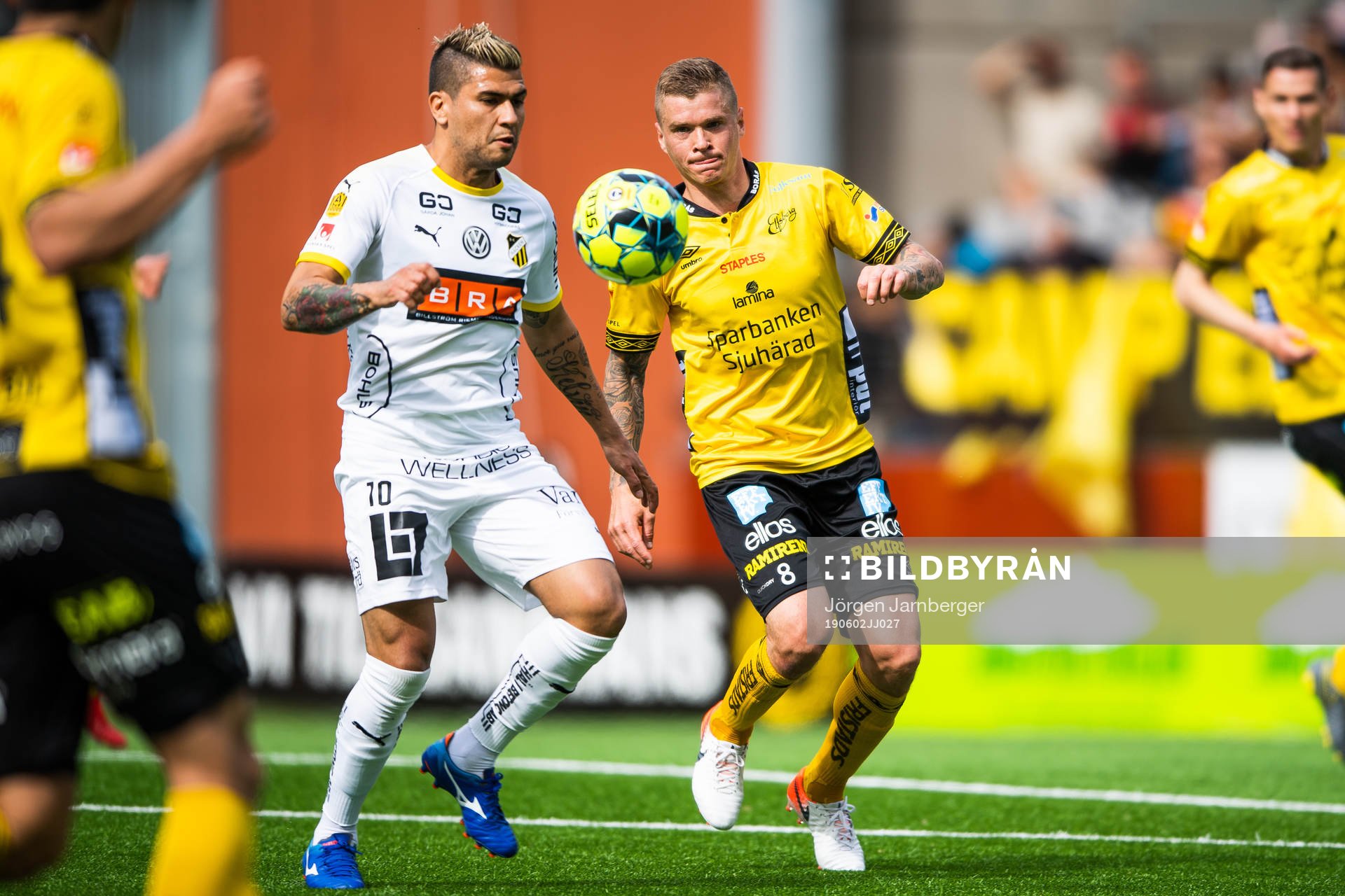 Häckens Paulinho och Elfsborgs Samuel Holmén