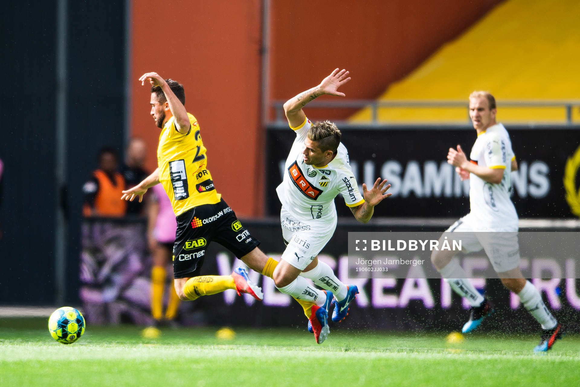 Häckens Paulinho och Elfsborgs Frederik Holst