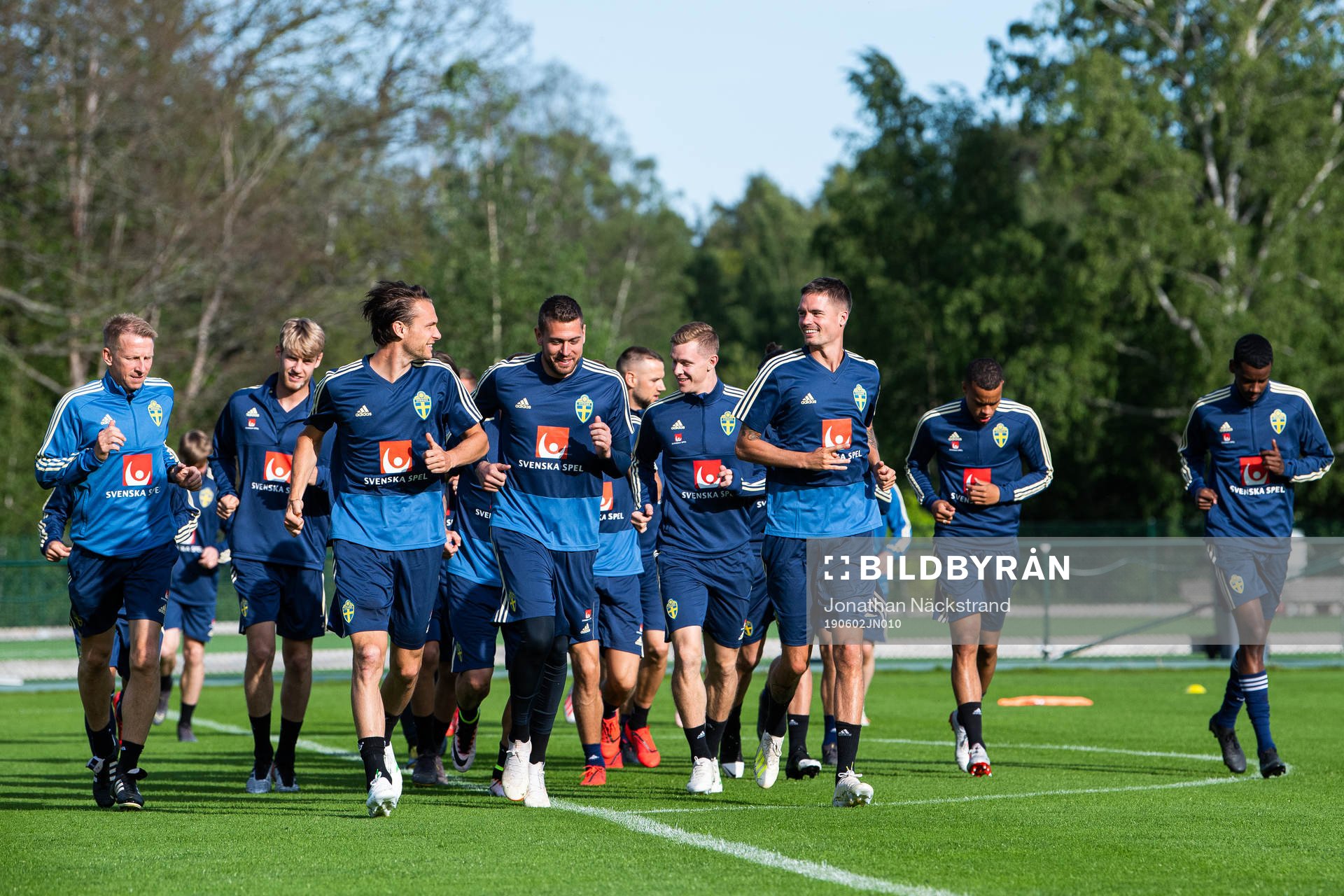 Albin ekdal and Mikael Lustig of the Swedish national