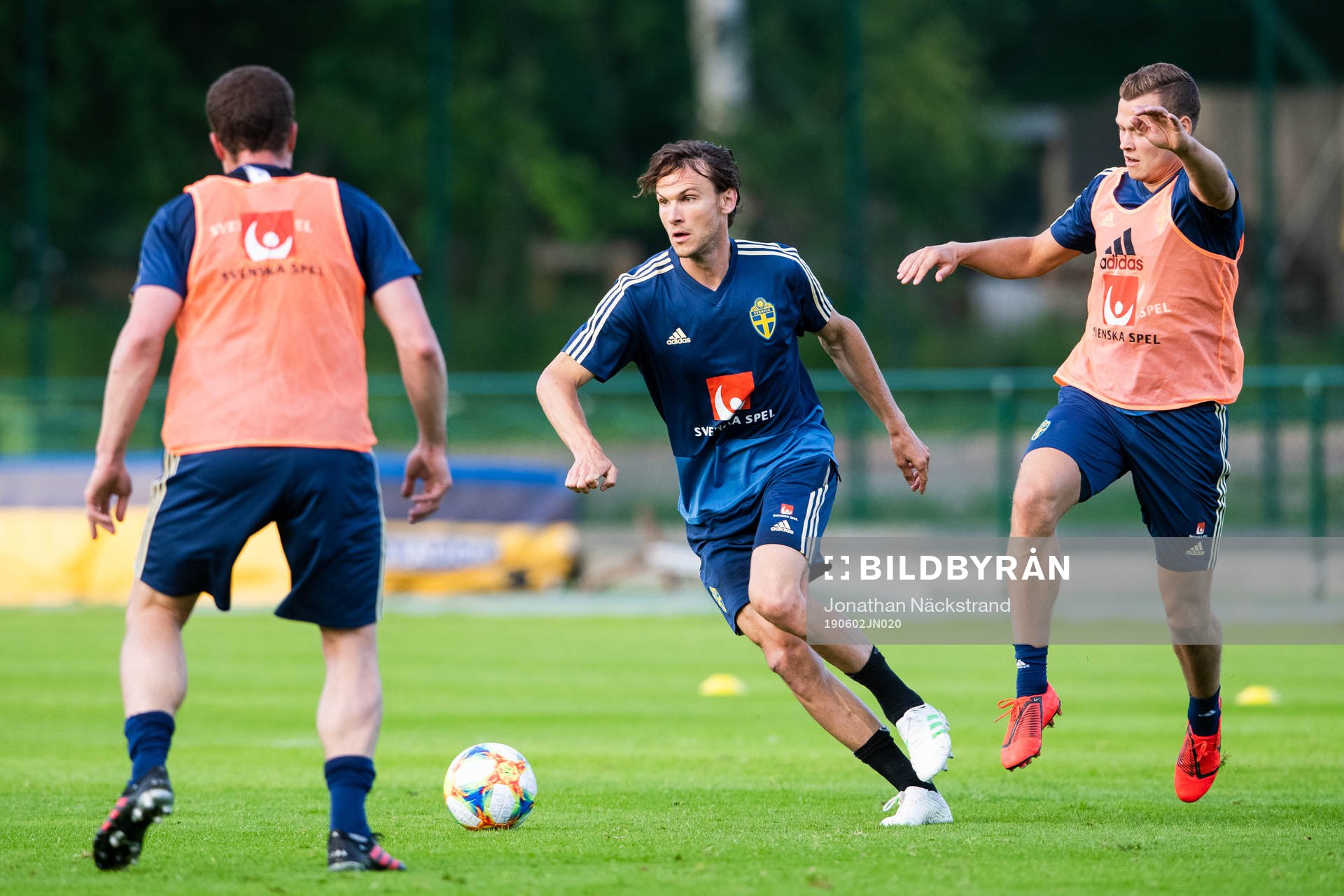 Albin Ekdal and Viktor Claesson of the Swedish national