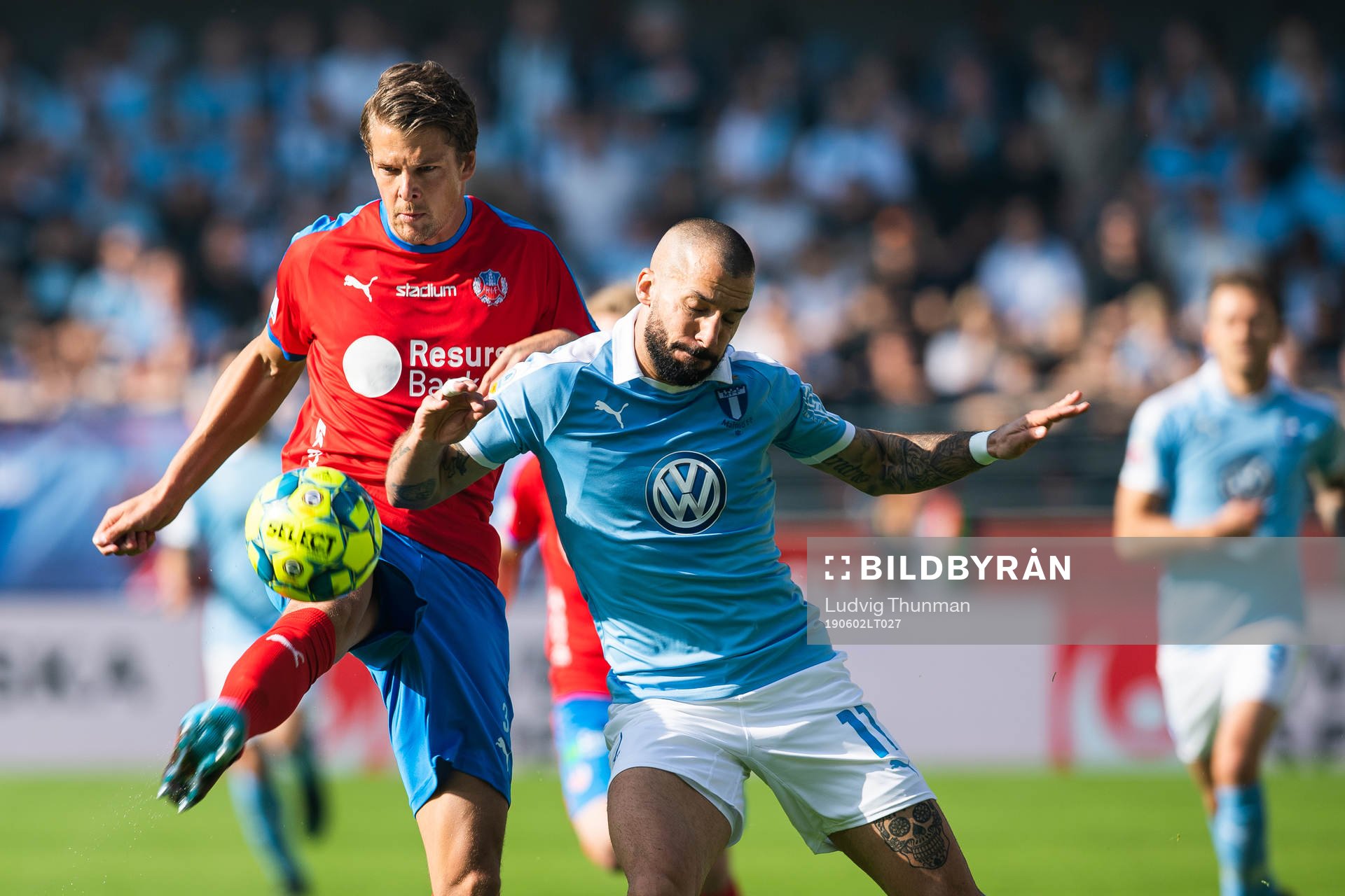 2 Helsingborgs Adam Eriksson och Malmö FFs Guillermo Molins
