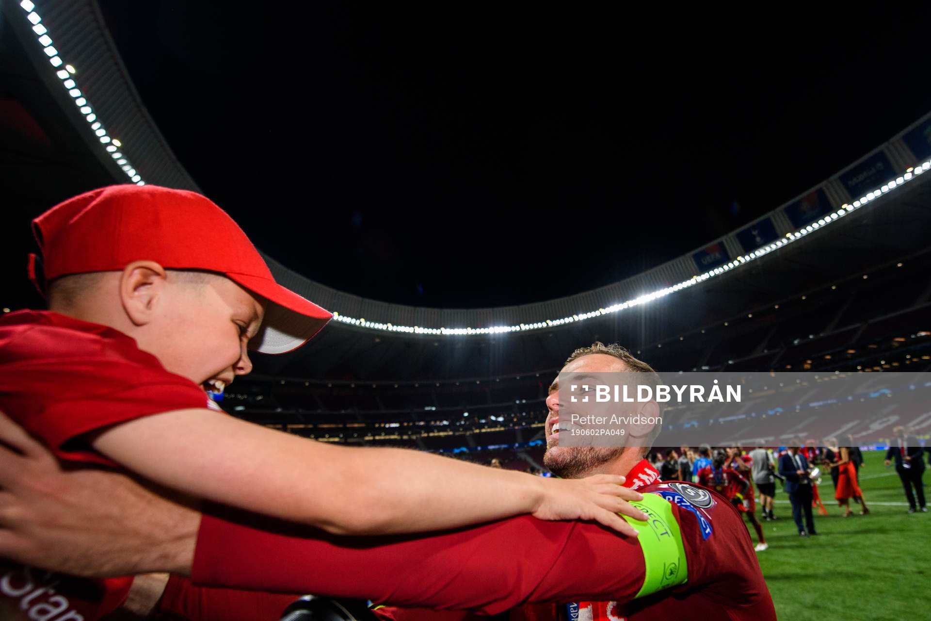 Jordan Henderson of Liverpool celebrate