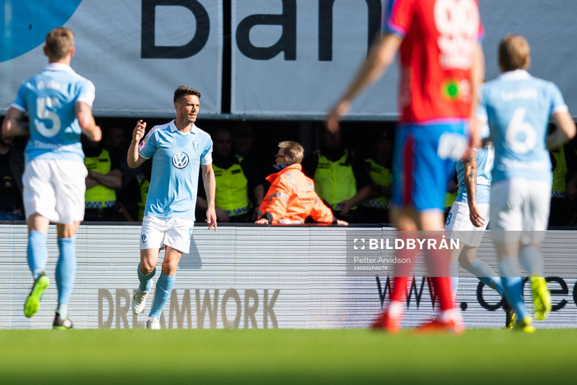 2 Malmö FFs Markus Rosenberg jublar