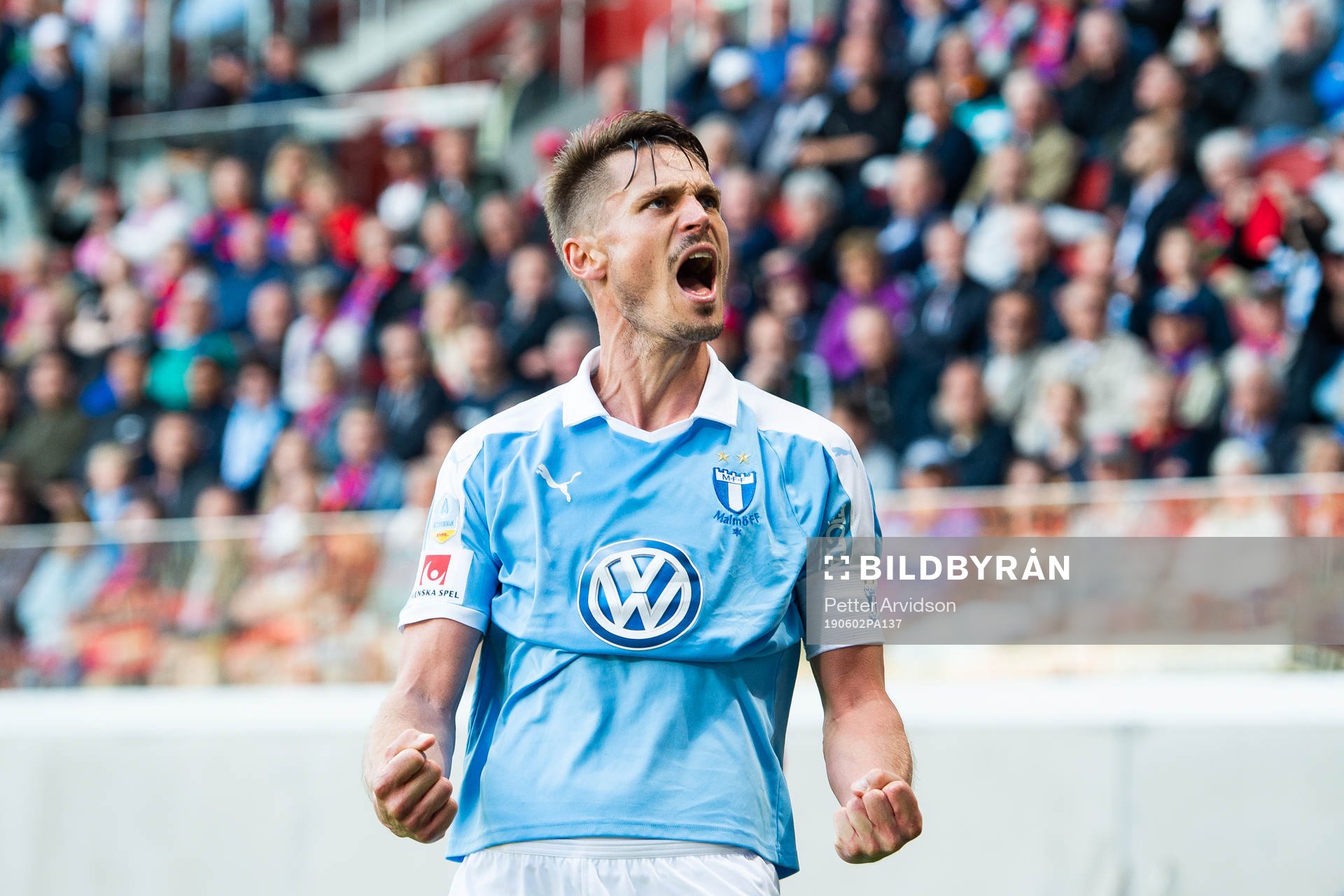 2 Malmö FFs Markus Rosenberg jublar