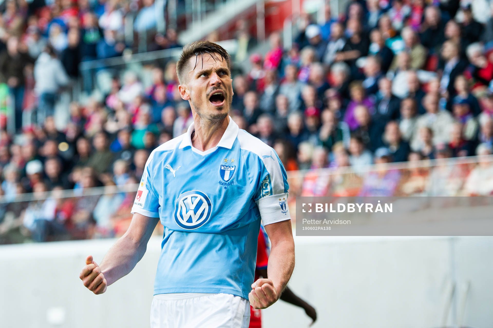 2 Malmö FFs Markus Rosenberg jublar