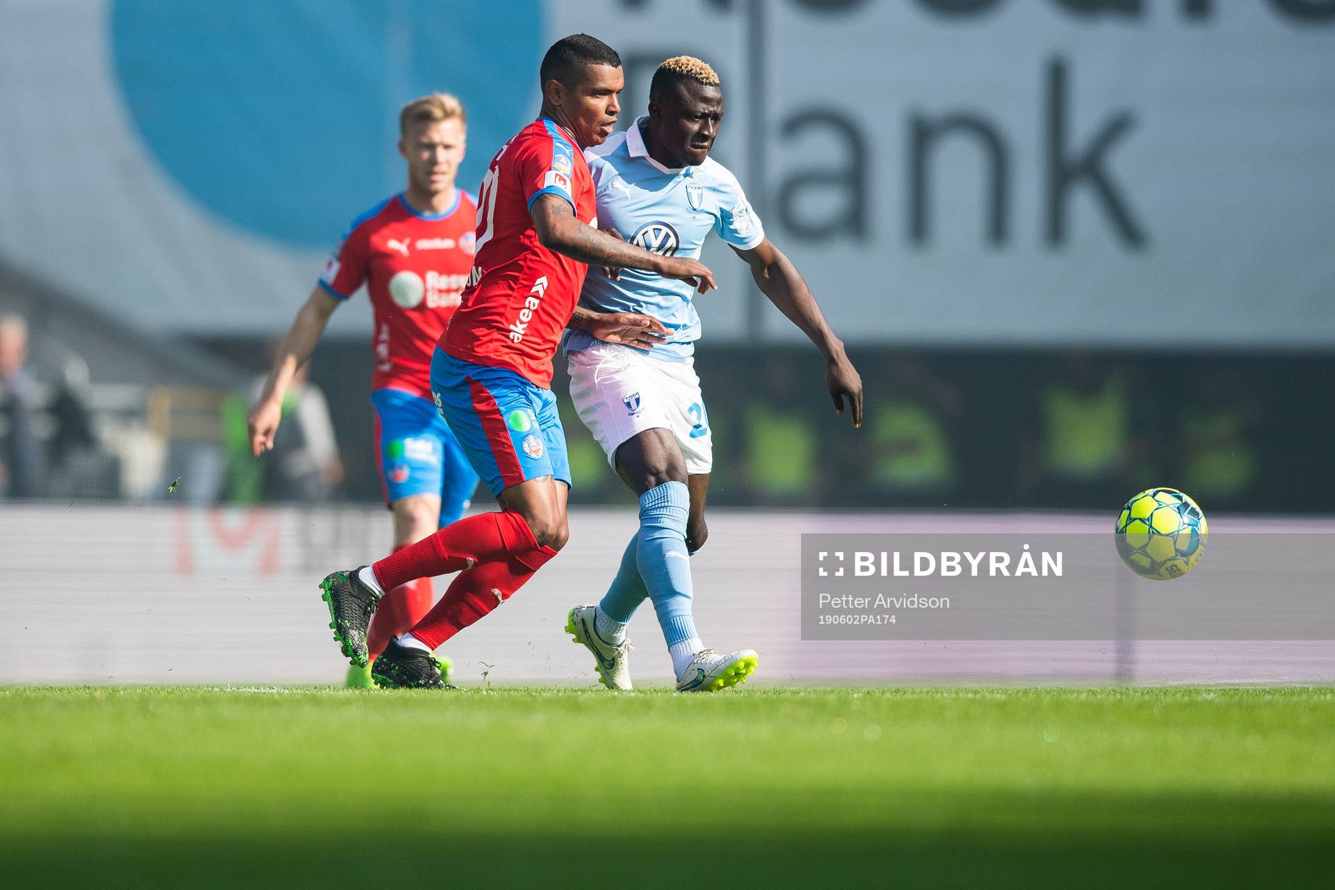 2 Helsingborgs Wanderson Do Carmo och Malmö FFs Bonke