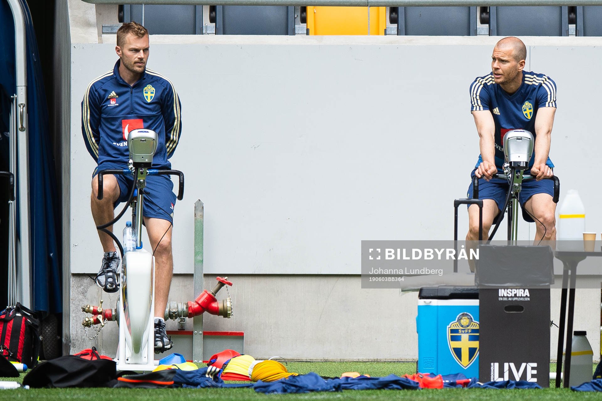 Sebastian Larsson and Per Karlsson of the Swedish national