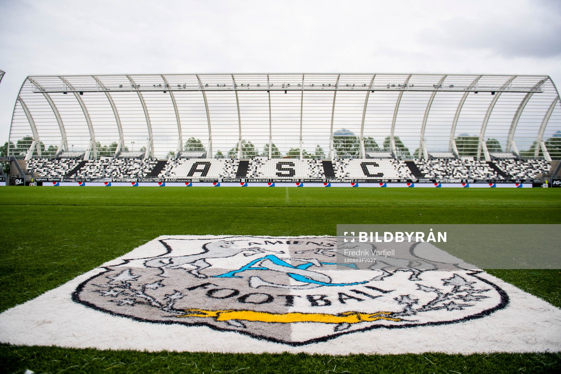 General view of Stade de la Licorne