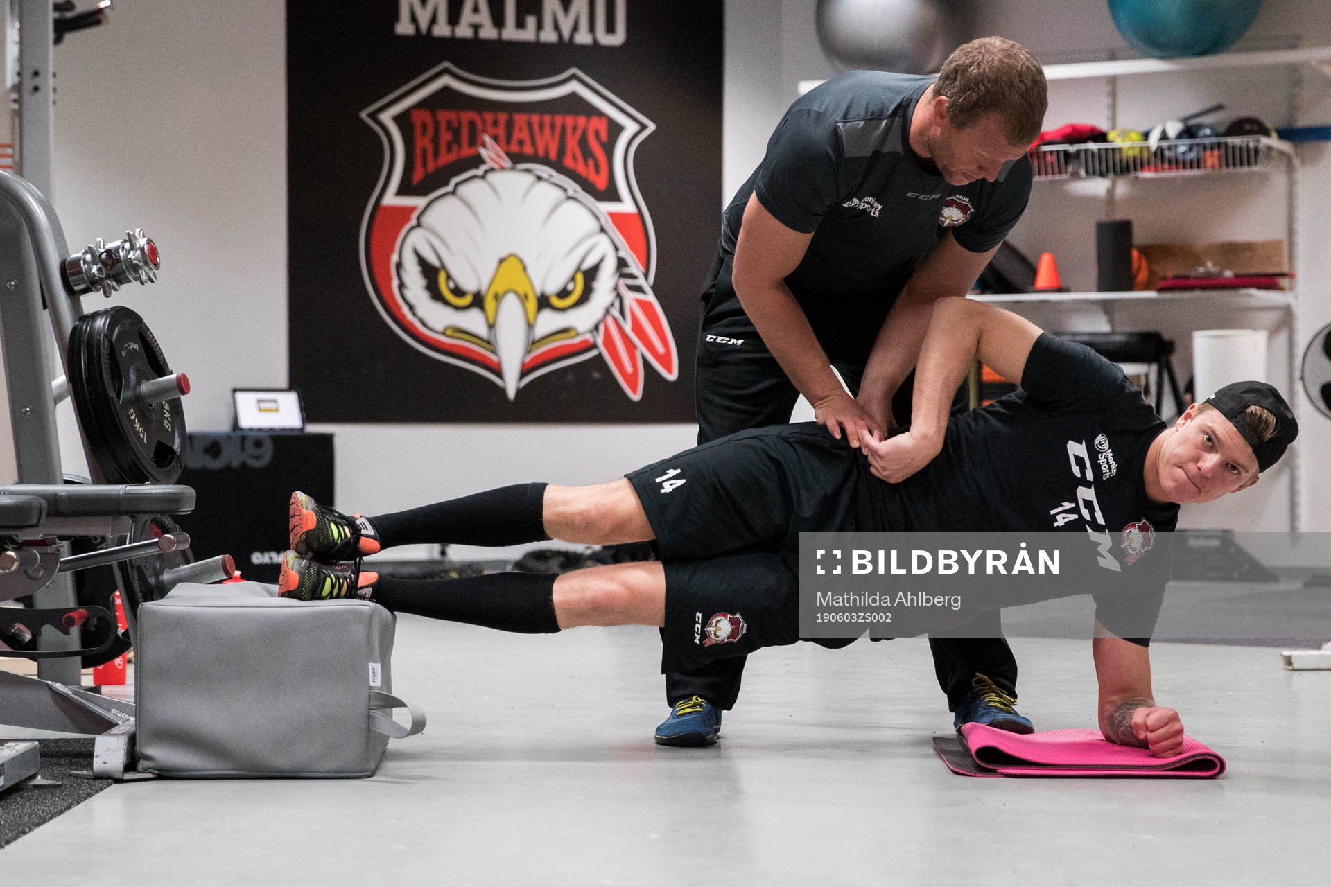 Malmö Redhawks fystränare Freddie Sjögren och Carl-Johan