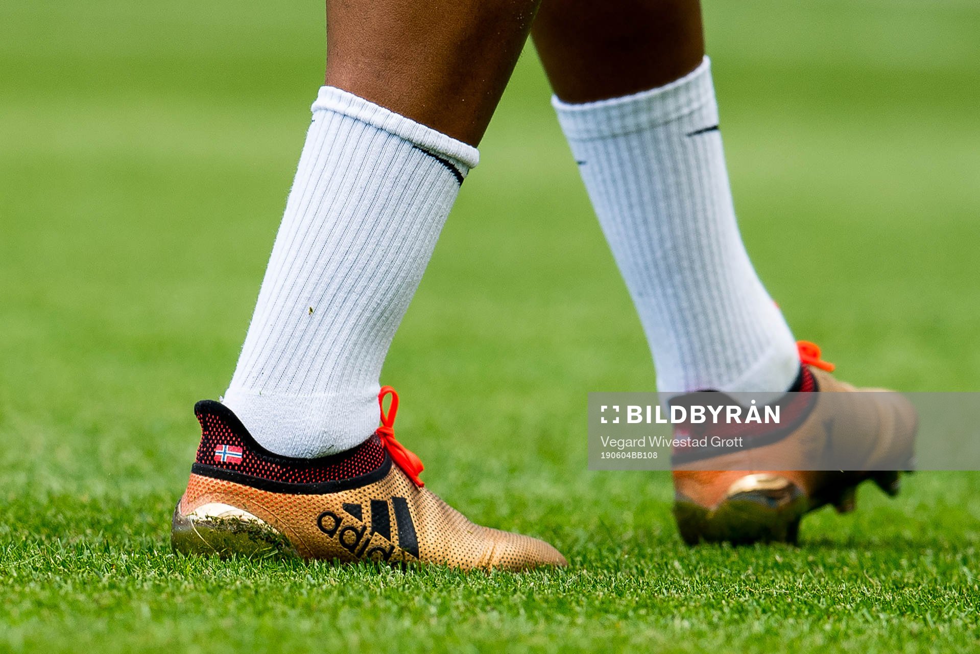 The Adidas football shoes of Joshua King of Norway